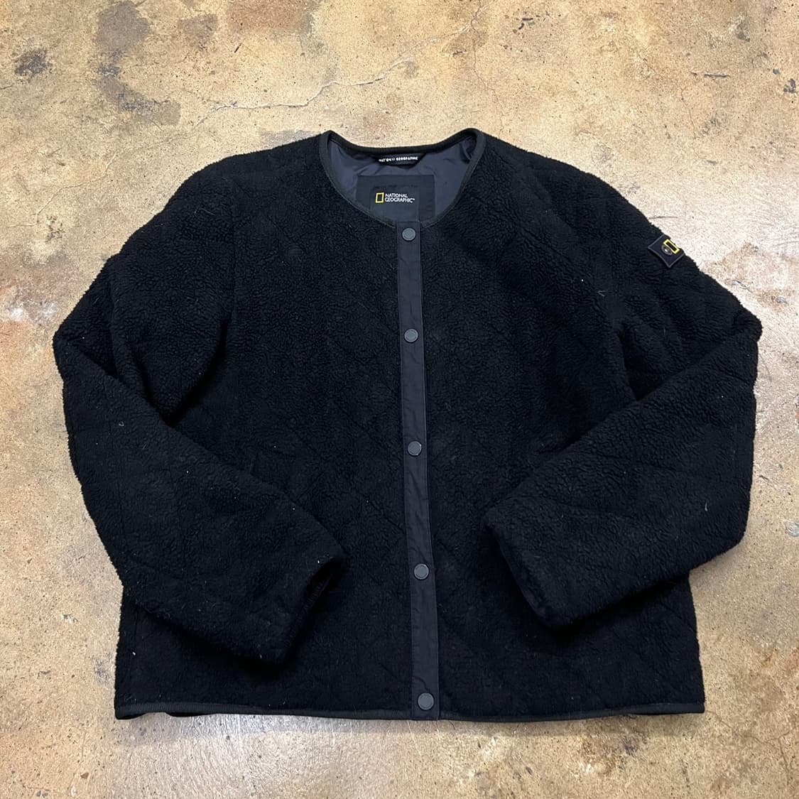 [정품/100] 내셔널지오그래픽 퀼팅 넥리스 플리스 재킷 b17 상품이미지2