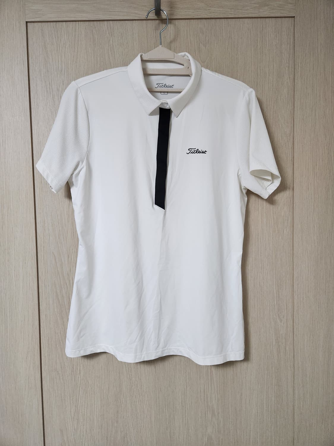 타이틀리스트 여성 화이트 반팔 골프웨어 사이즈L 상품이미지1