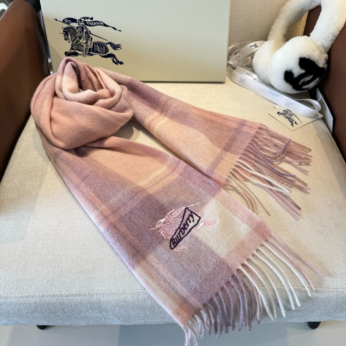 버버리 리버서블 스카프 100% 램스울
 상품이미지3