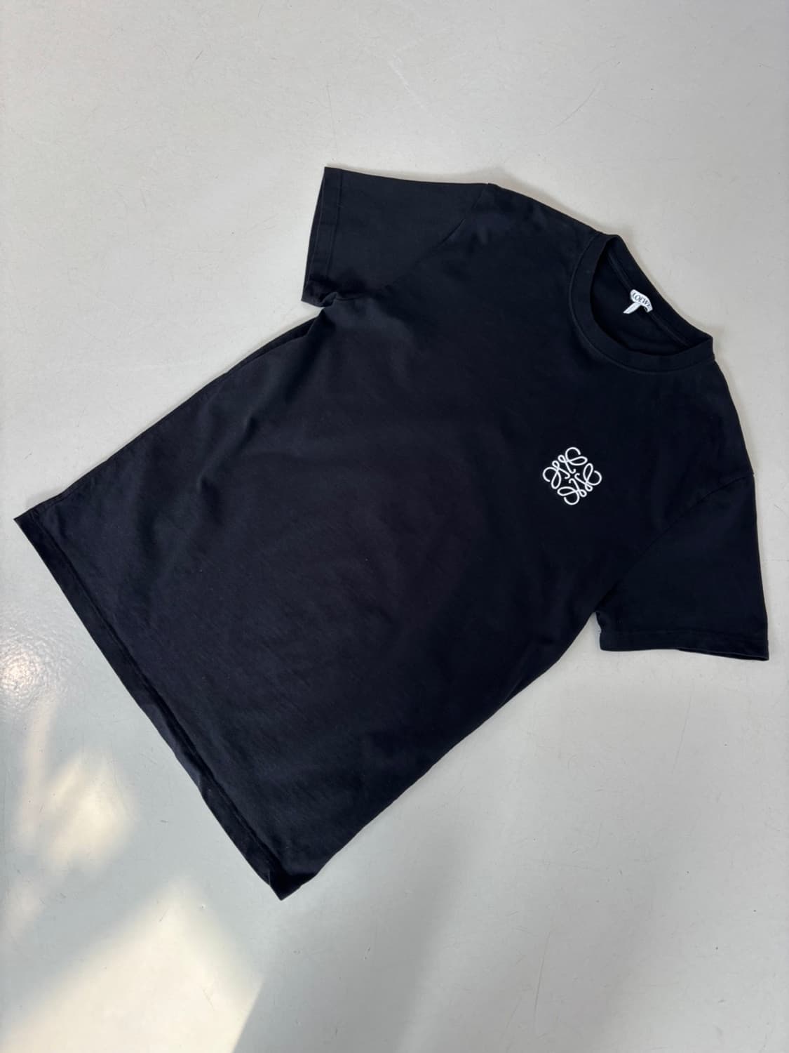 Loewe Round T 상품이미지3