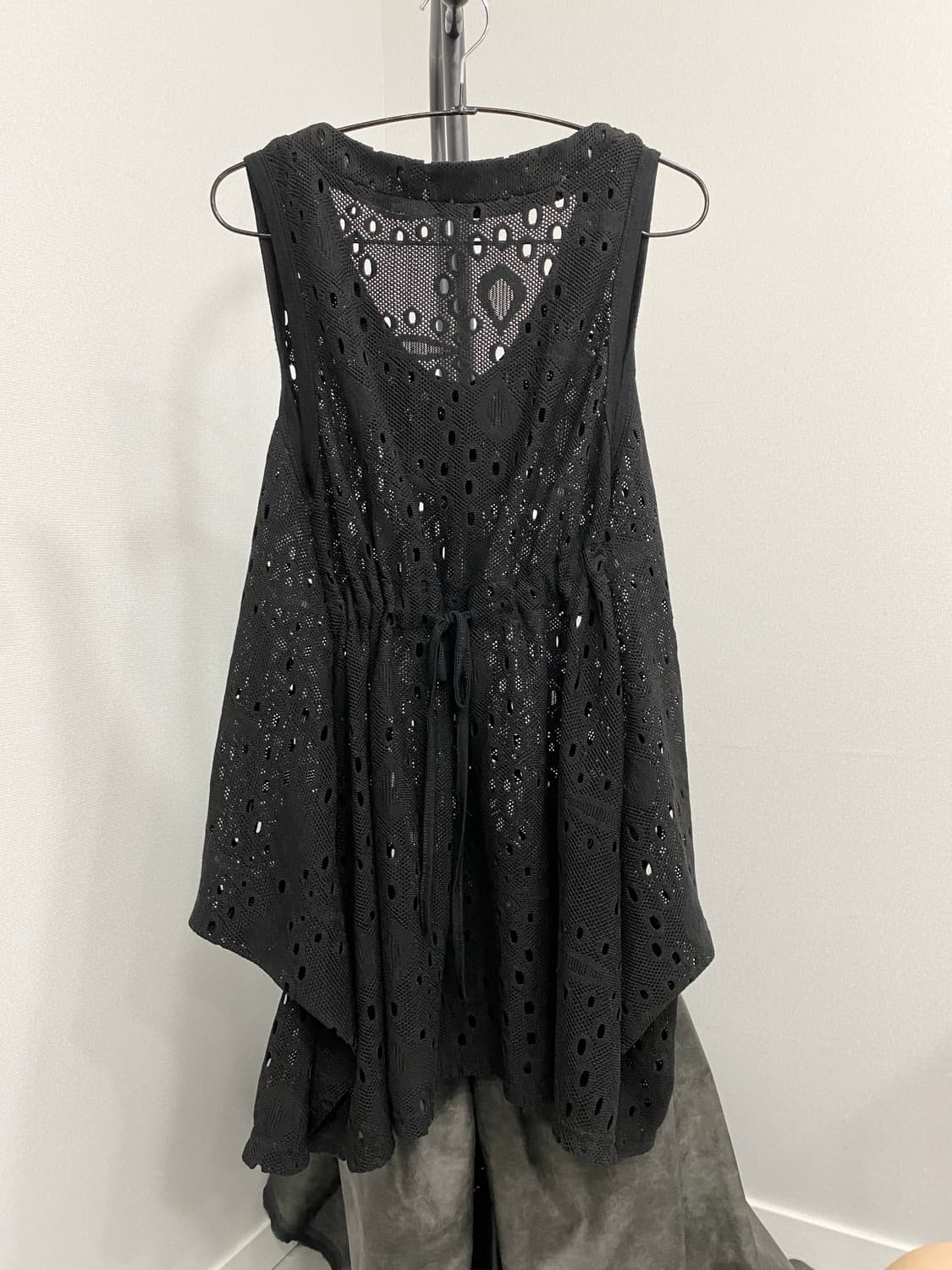 Punching Drawstring Drape dress 상품이미지2