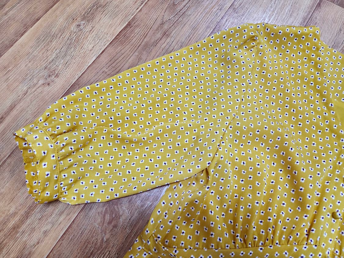 룩캐스트(LOOKCAST) V넥 원피스 55-66 새상품 상품이미지3