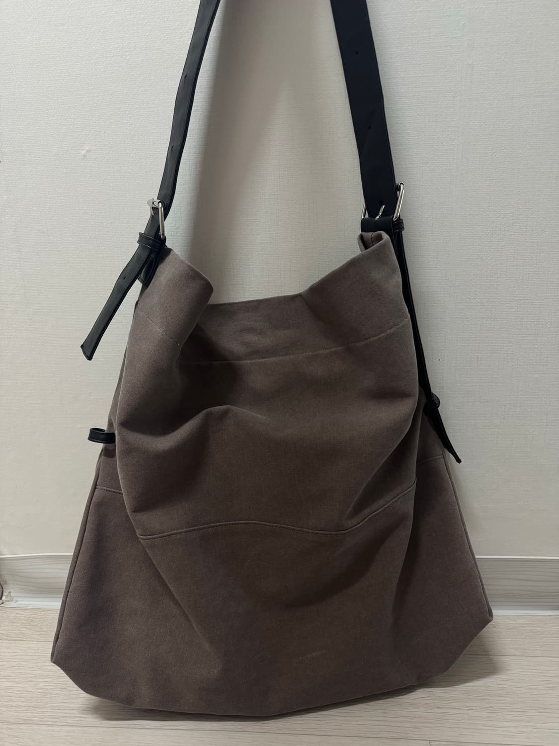 29cm 홉드 벨트 호보백 상품이미지2