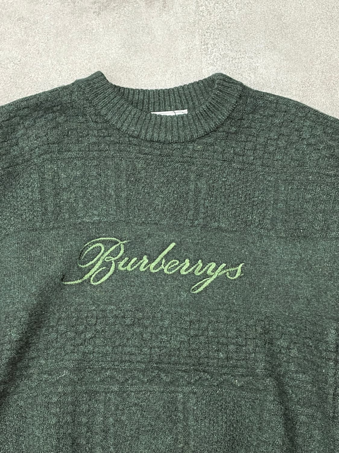 90s 버버리 스펠아웃 그린색 니트 스웨터 상품이미지4