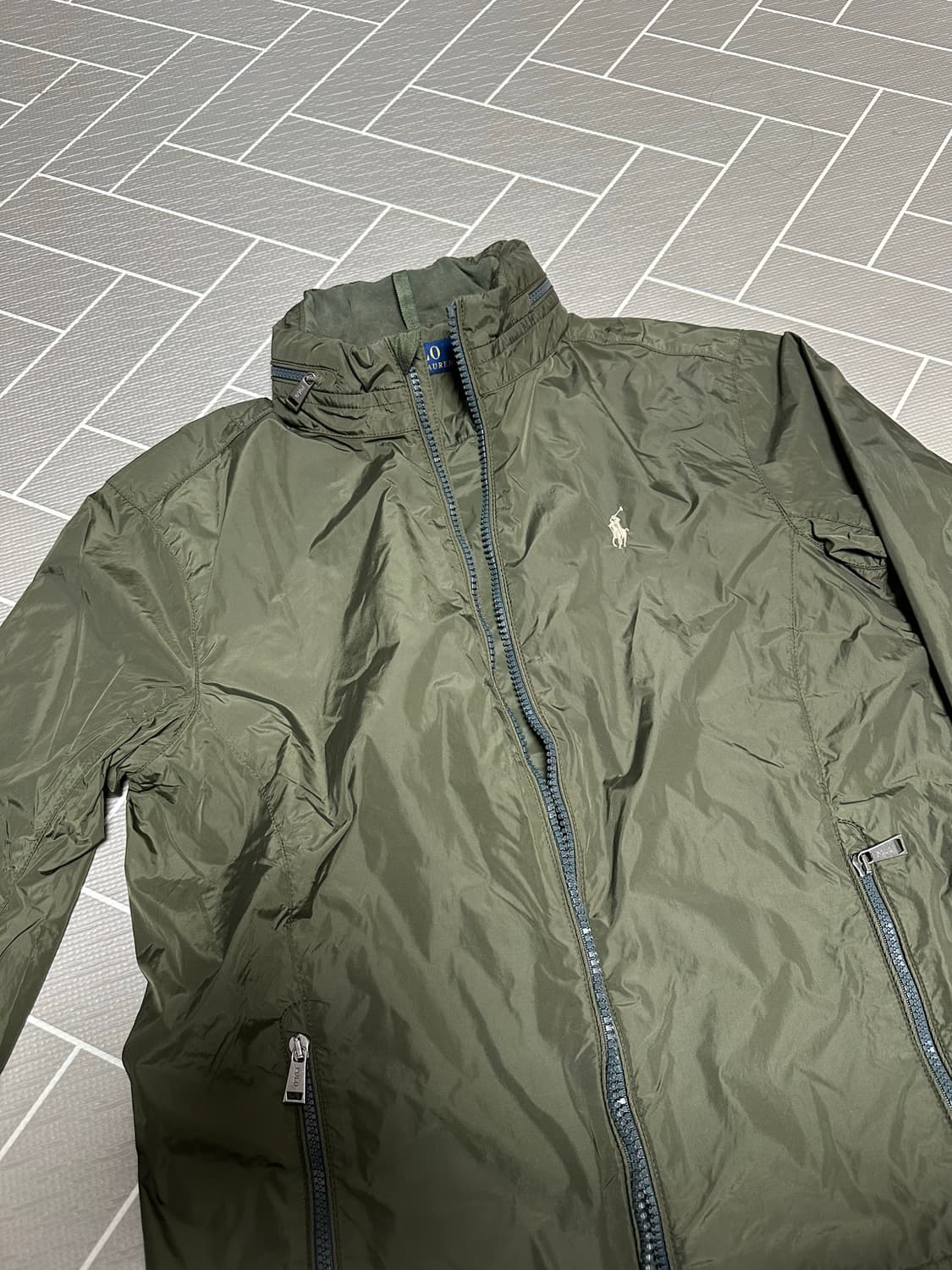 폴로 페리 나일론 바람막이 카키 상품이미지2