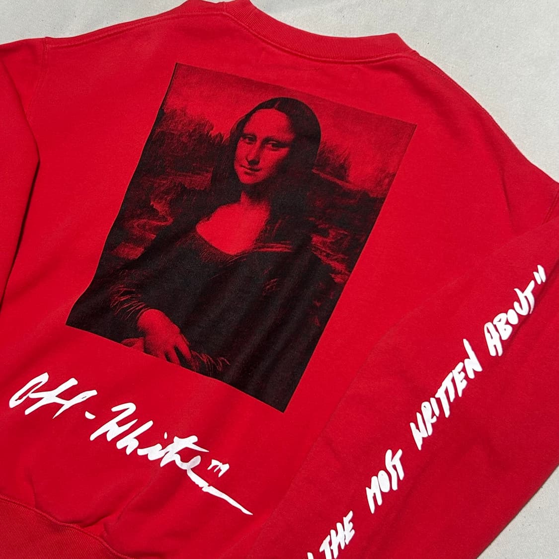 🫶🏻 오프화이트 모나리자 프린트 레드 맨투맨 🫶🏻 상품이미지2