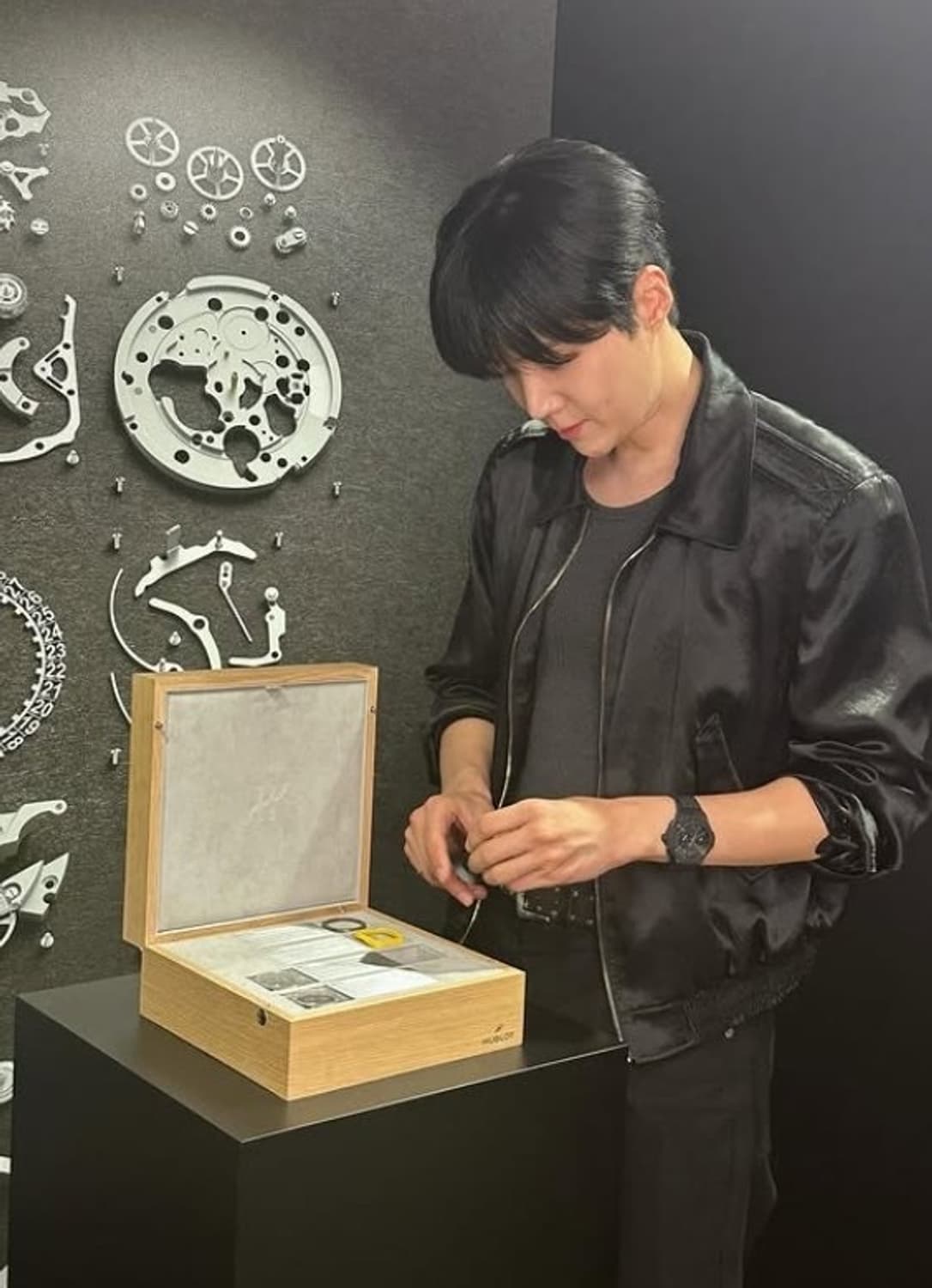 [L] 렉토 80s 플루이드 벤 카스틸라 밤무대 자켓 블랙 상품이미지3