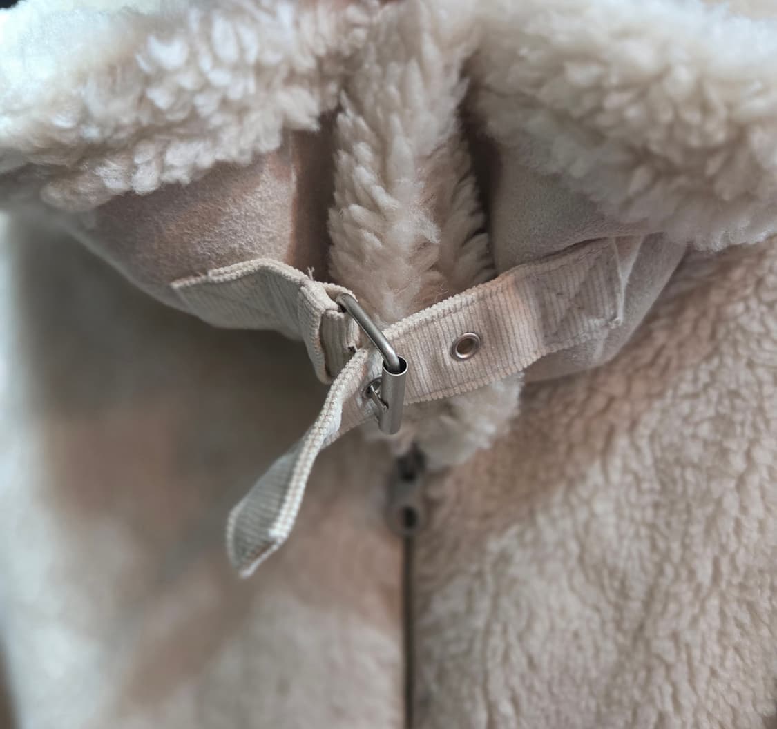 써스데이아일랜드 양모 블랜딩 무스탕 뽀글이 자켓 상품이미지4