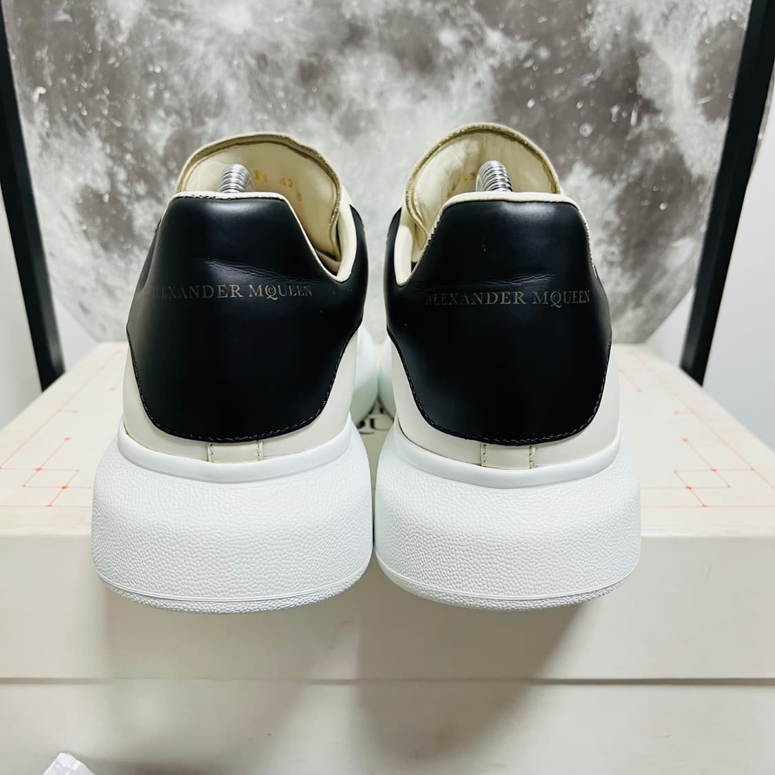 정품 42) 알렉산더 맥퀸 오버솔 스니커즈 270~275 상품이미지4
