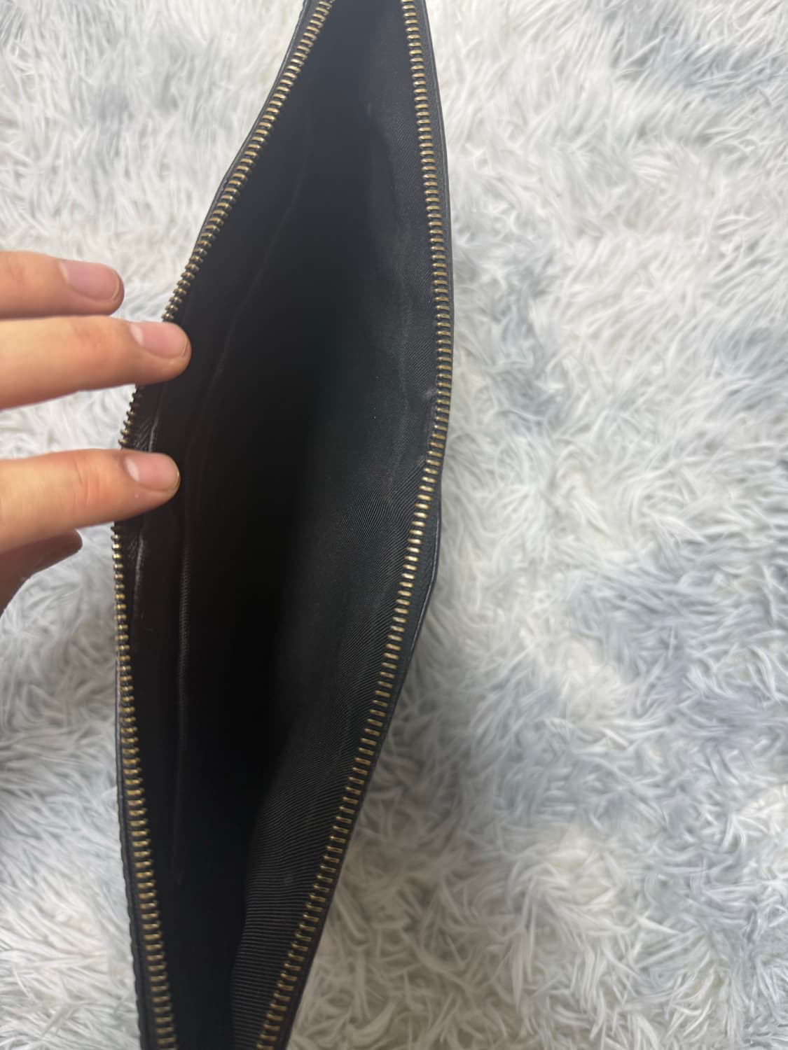 루이비통 이클립스 아폴로 포쉐트 클러치 상품이미지2