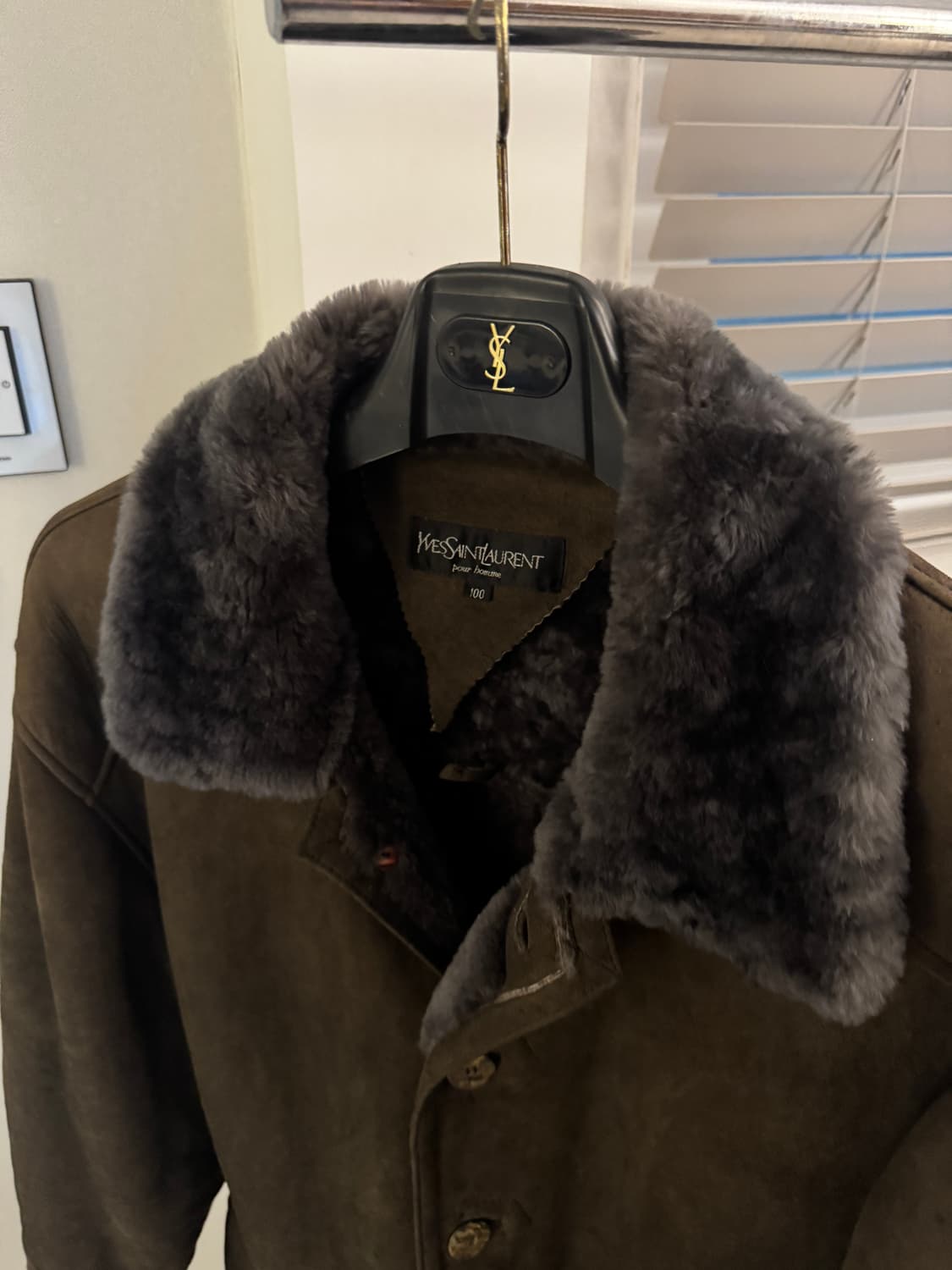 YSL 입생로랑 고동색 브라운 무스탕 반코트 105 상품이미지2