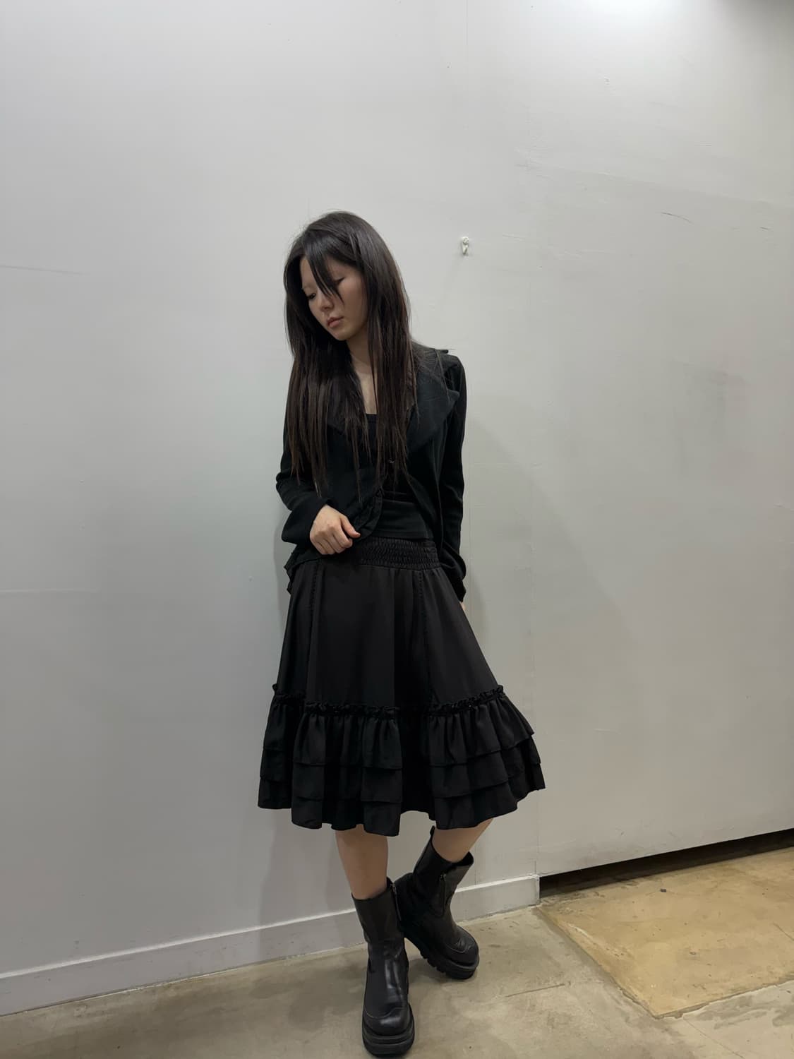 오즈온 고딕 밴딩 디테일 프릴 스커트 상품이미지7