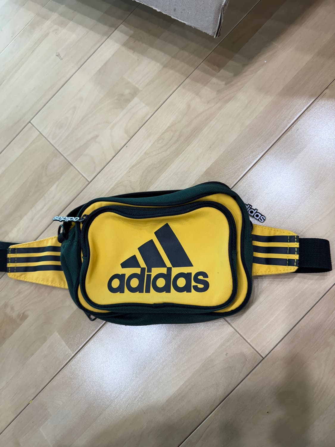 아디다스 크로스백 상품이미지1