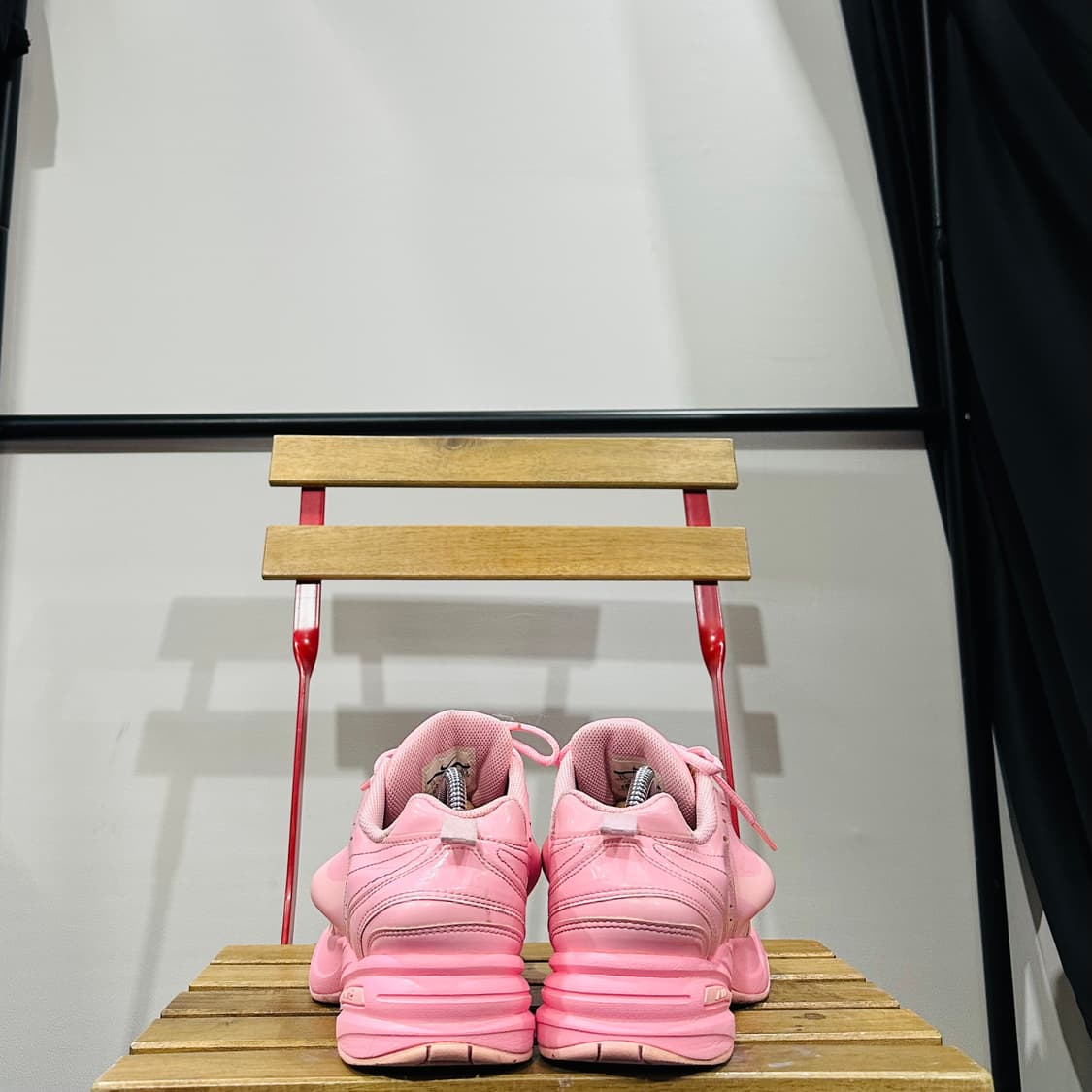 255) 나이키 X 마틴 로즈 운동화 남성 남자 신발 에어모나크 상품이미지4