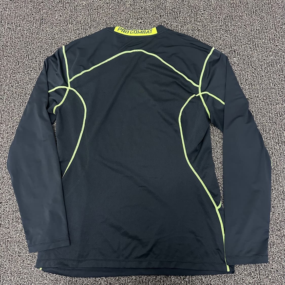 NIKE 나이키 기능성 긴팔티셔츠 운동복 런닝복 XL 상품이미지5