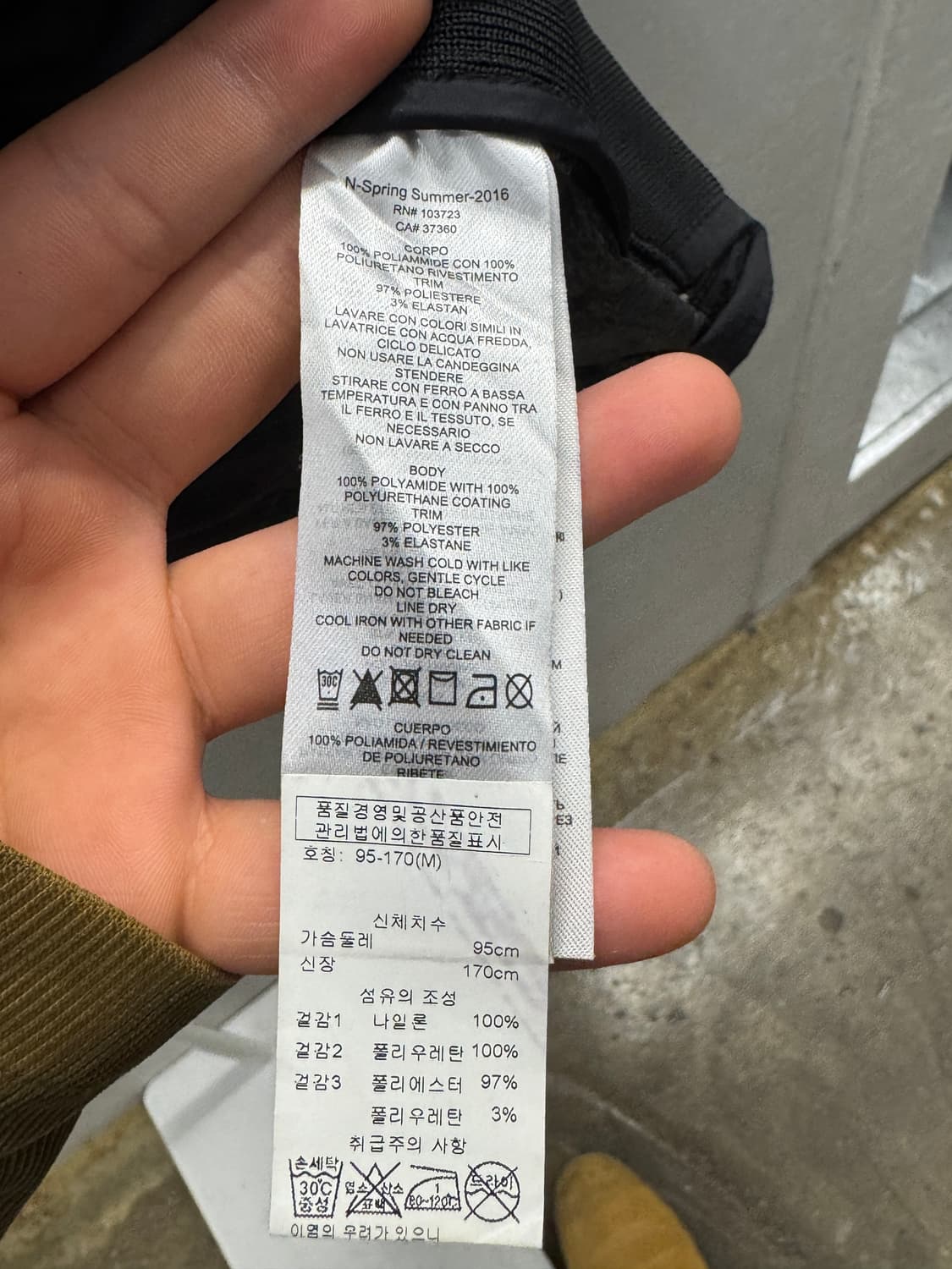 조리지오 아르마니 블랙 봄버 자켓 M 상품이미지5