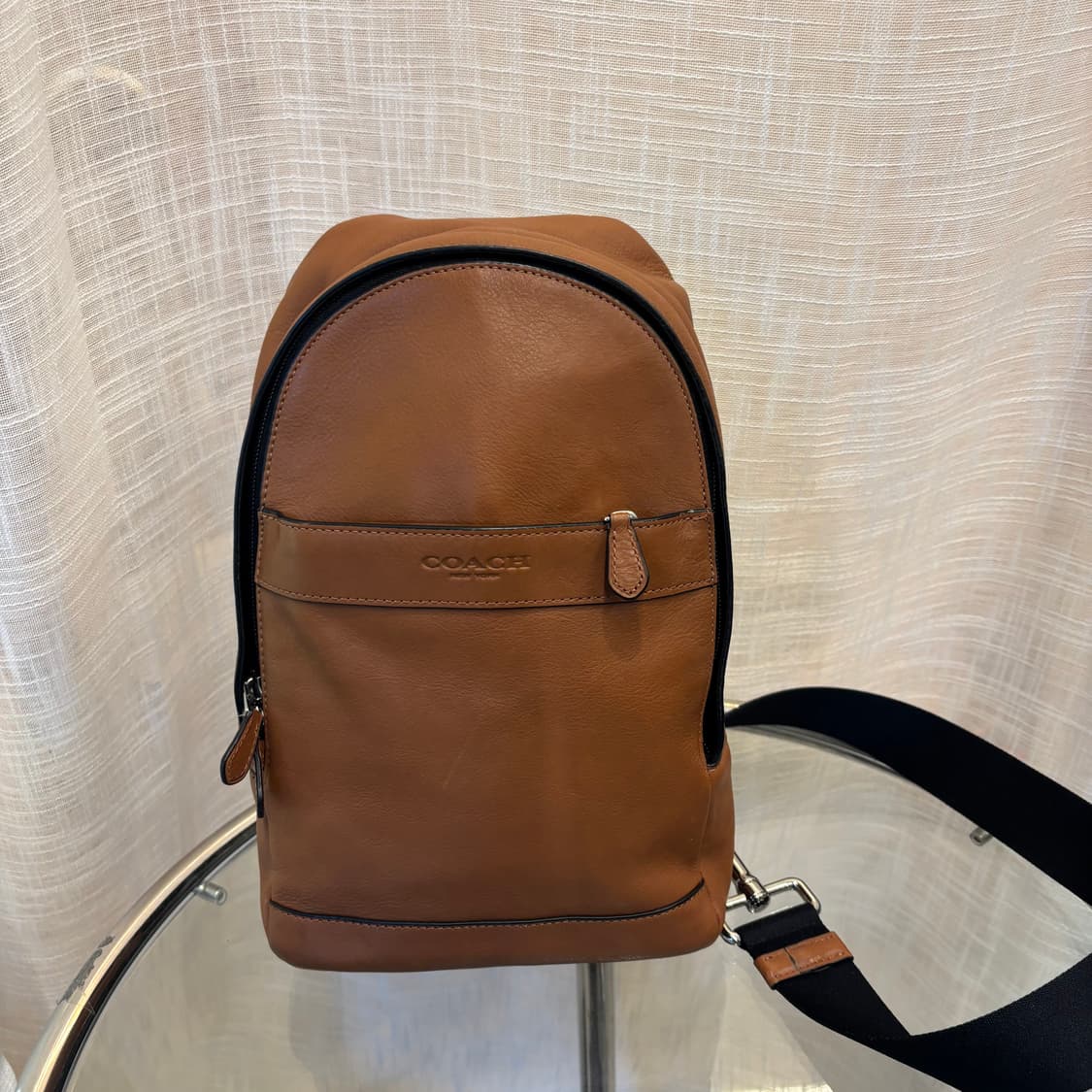 정품 코치 가죽 슬링 크로스백     상품이미지2