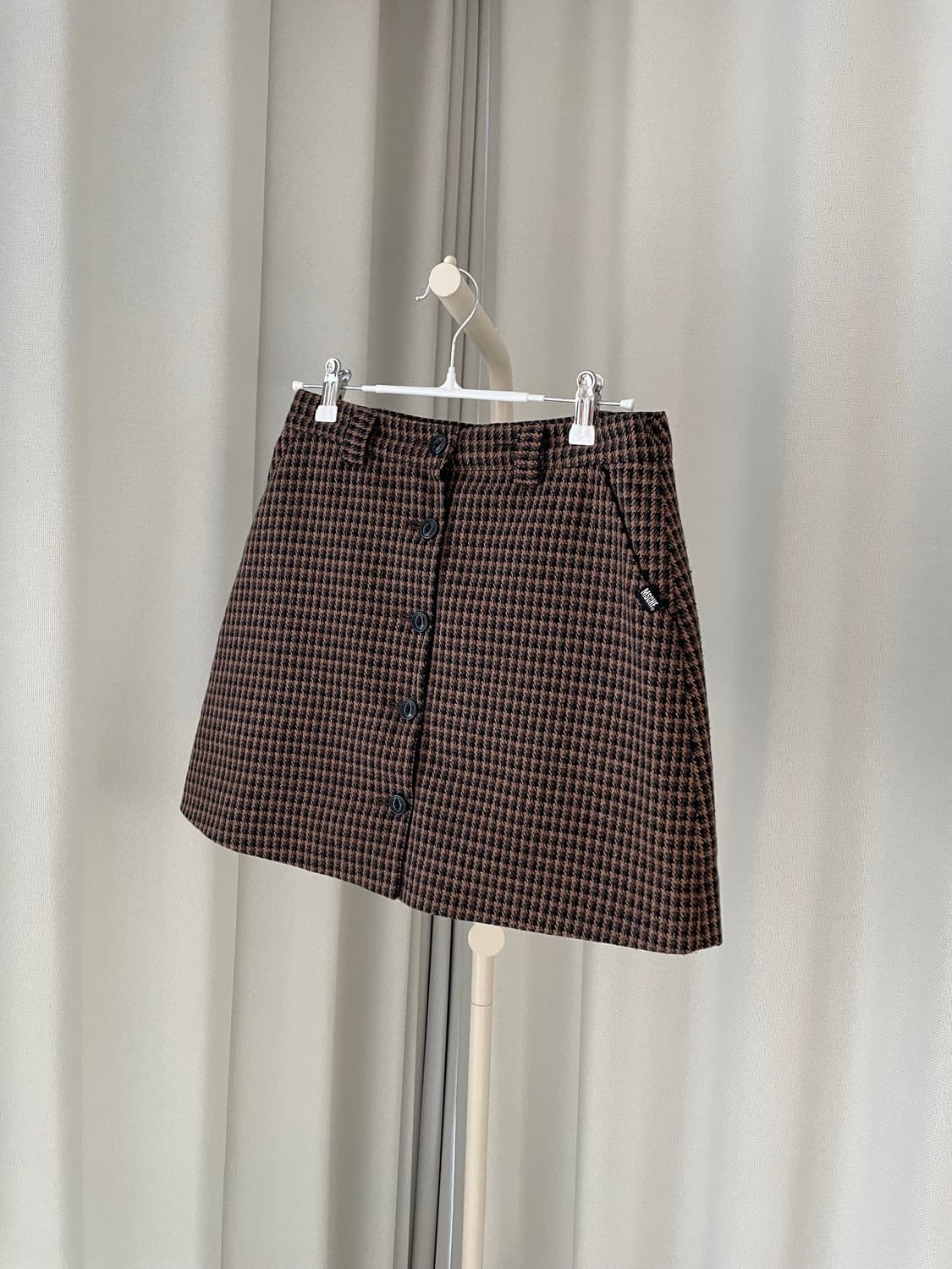 MSCHF 체크 미니스커트 상품이미지1