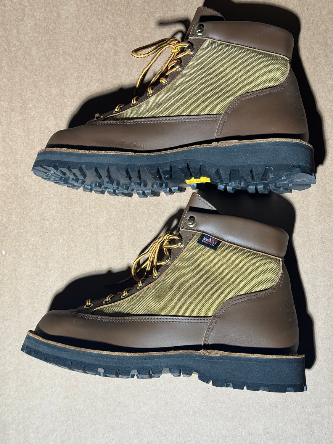 대너 라이트 30440 (270) 상품이미지6