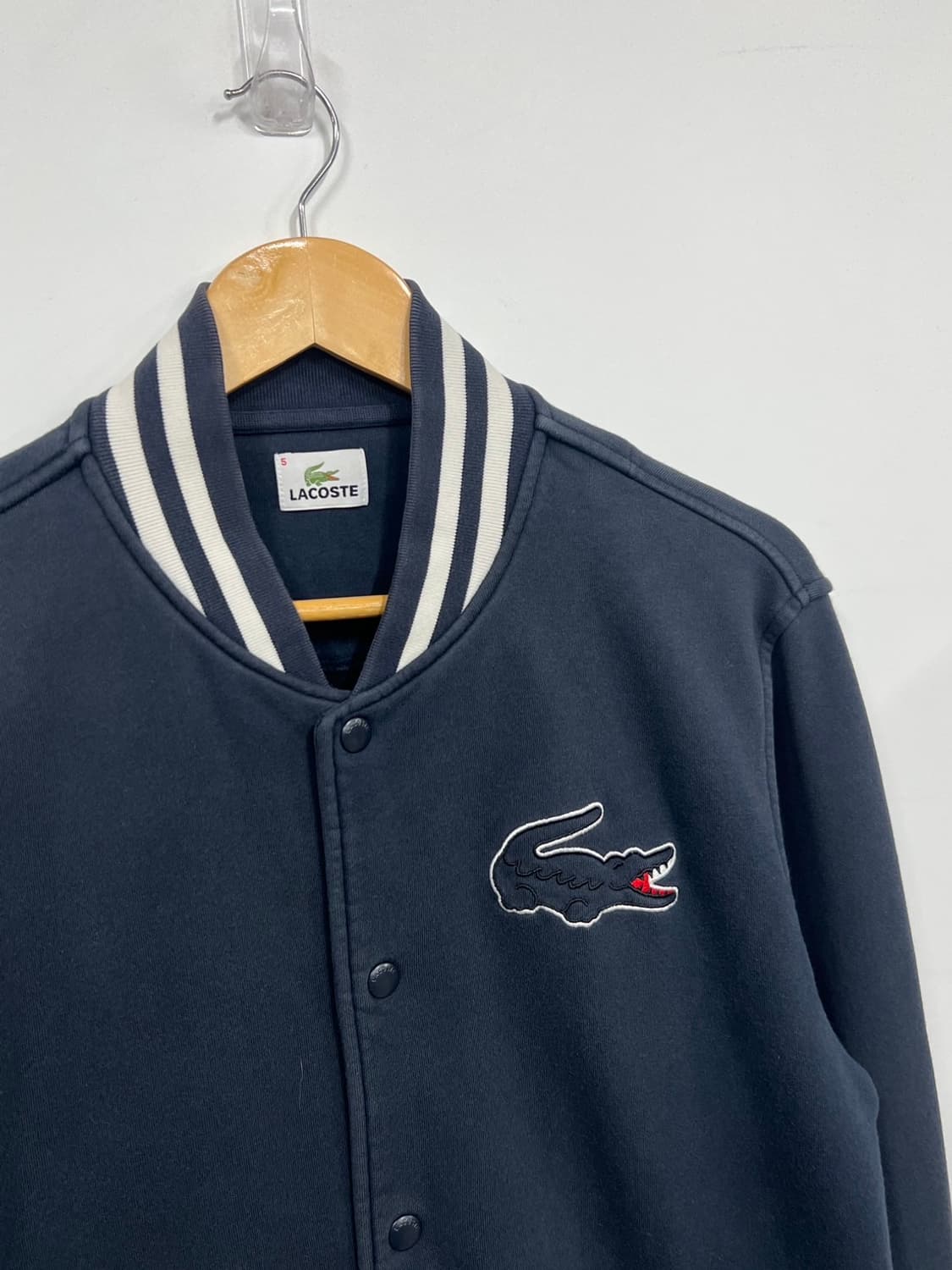 라코스테 빅로고 네이비 스타디움 바시티 자켓 상품이미지2