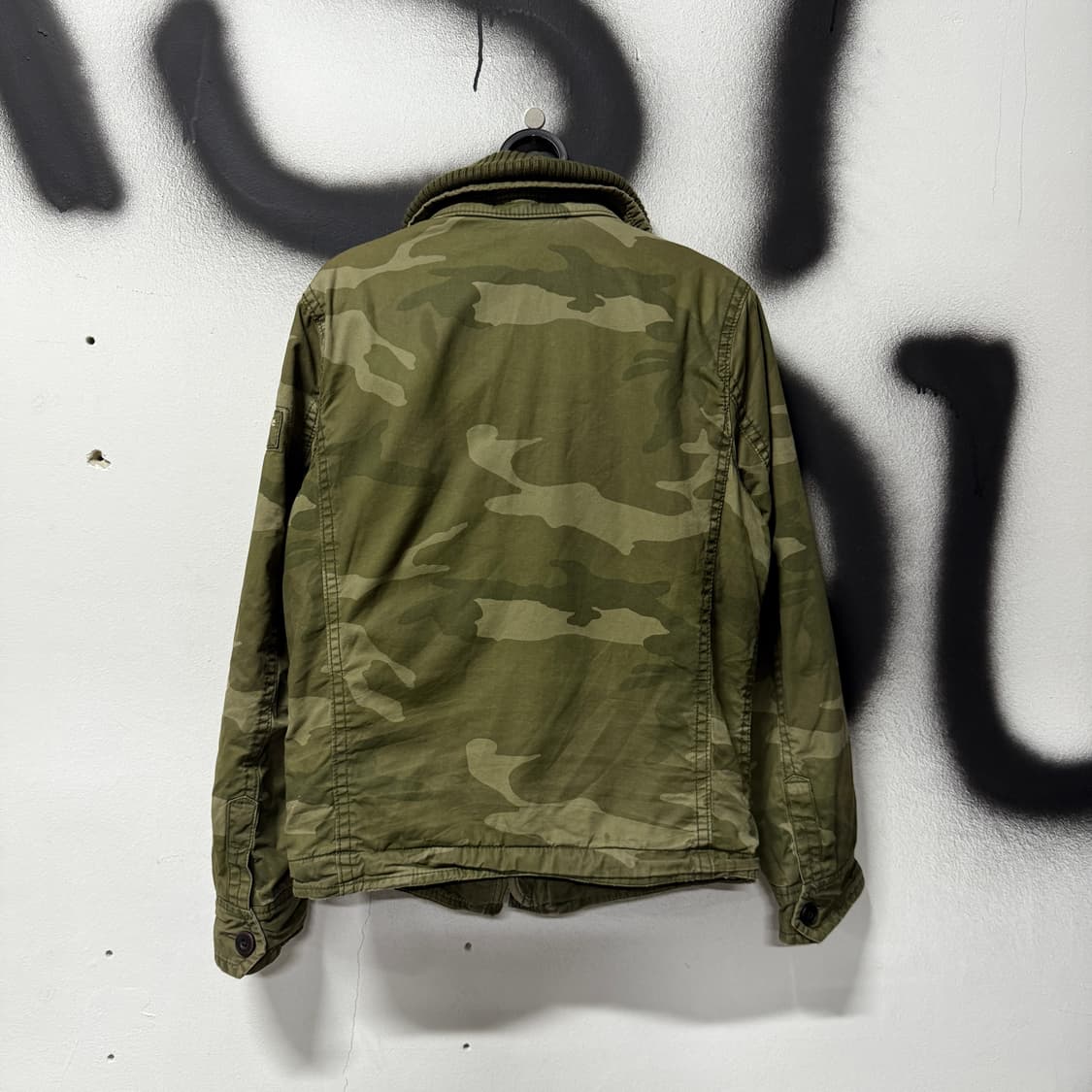 아베크롬비 앤 피치 멀티 포켓 풀 카모 더블 카라 필드 자켓 상품이미지2