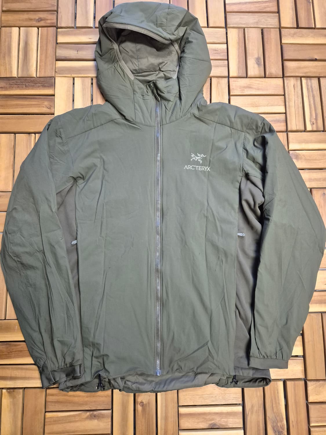 Arcteryx 아크테릭스 아톰 LT 후디 바람막이 자켓 에넥도트 상품이미지2