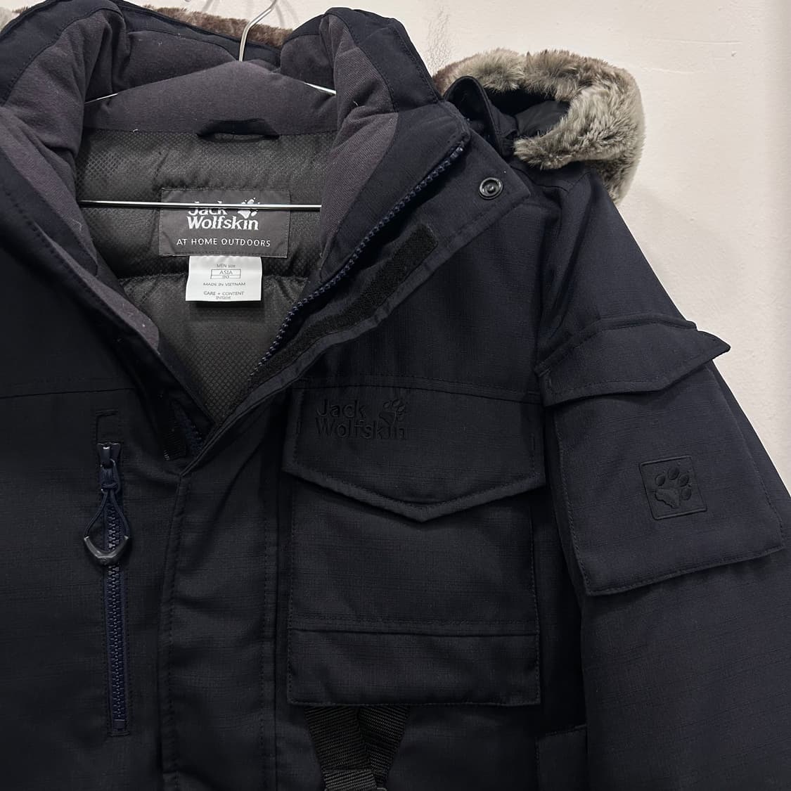 잭 울프스킨 하이퀄리티 덕다운 무광 유틸리티 패딩 상품이미지1