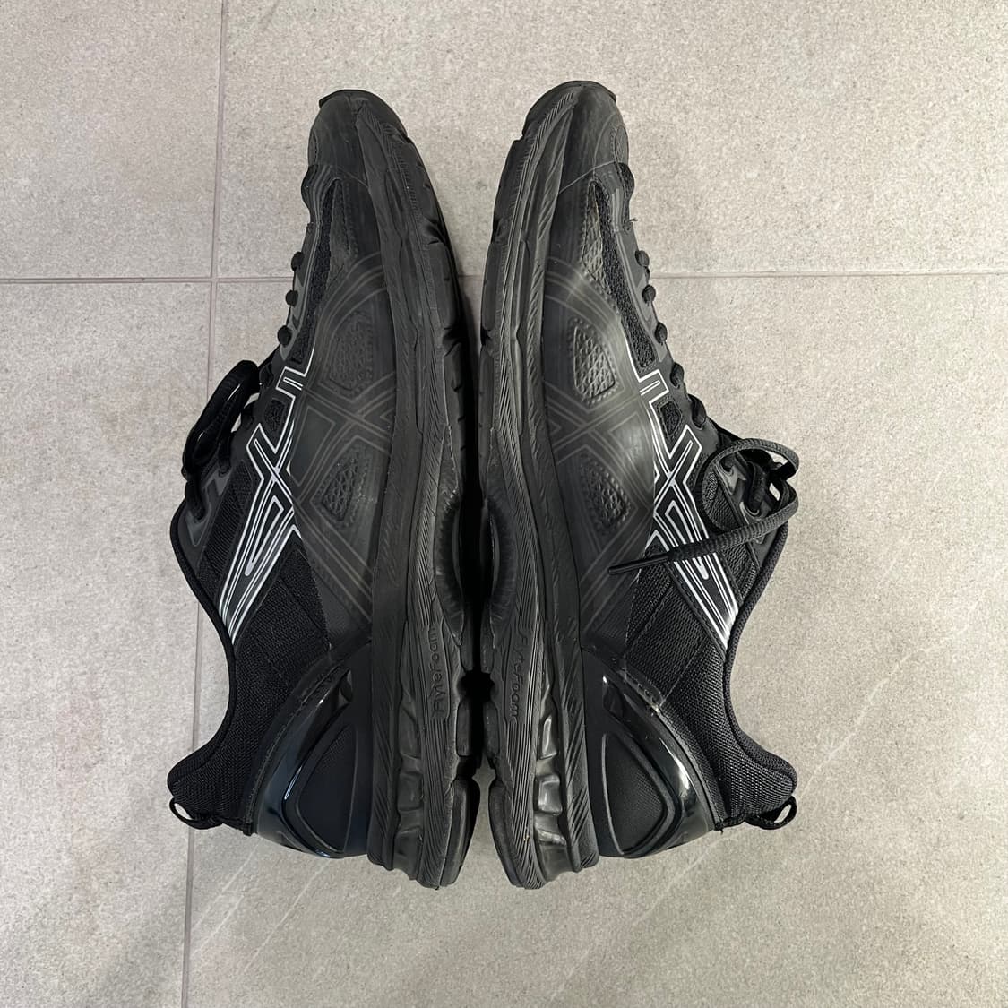 [282.5] 키코 코스타디노브 아식스 젤 버즈 블랙 상품이미지6