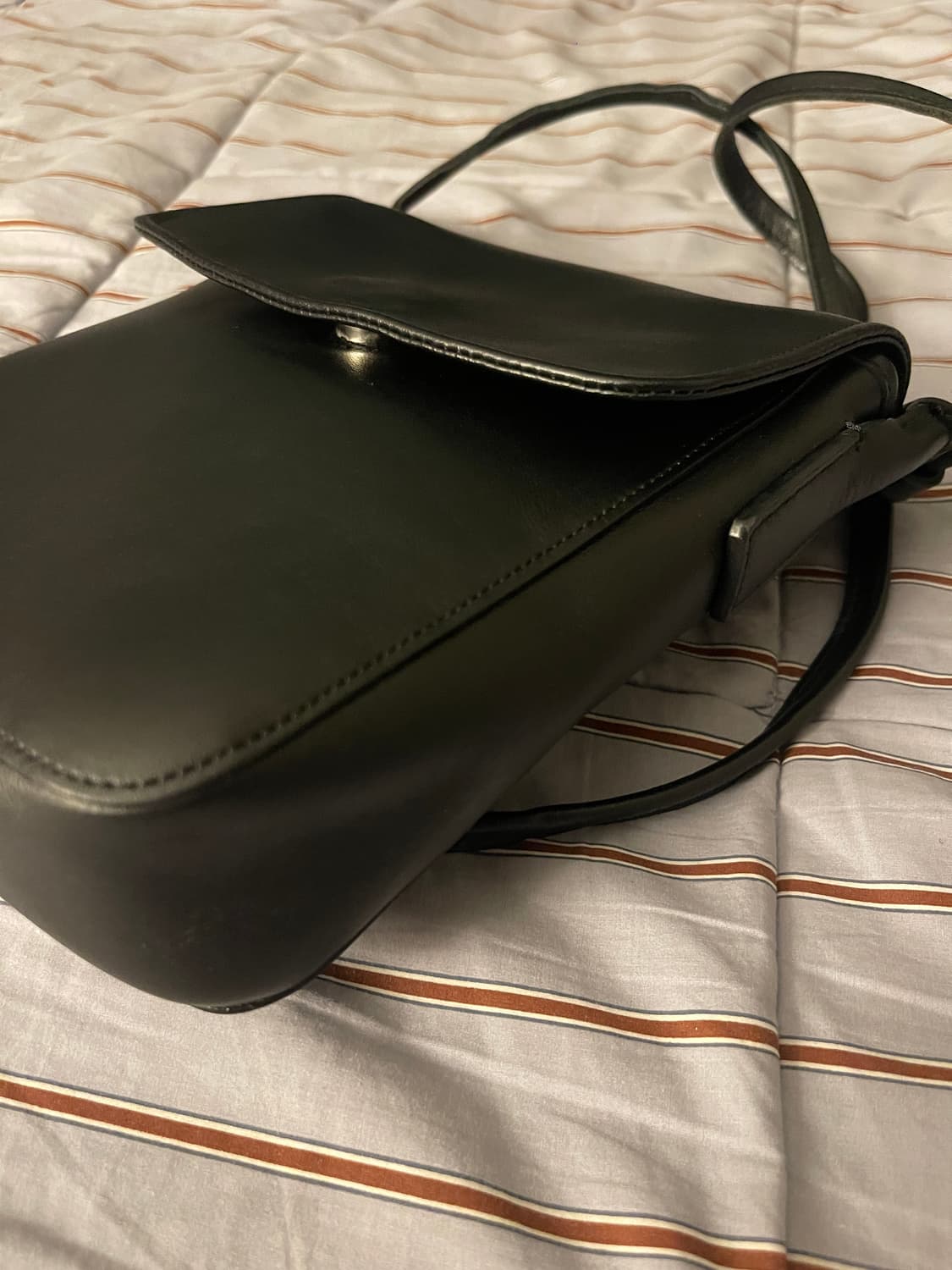 gyul 워크백 소가죽 미니 크로스 백 상품이미지5