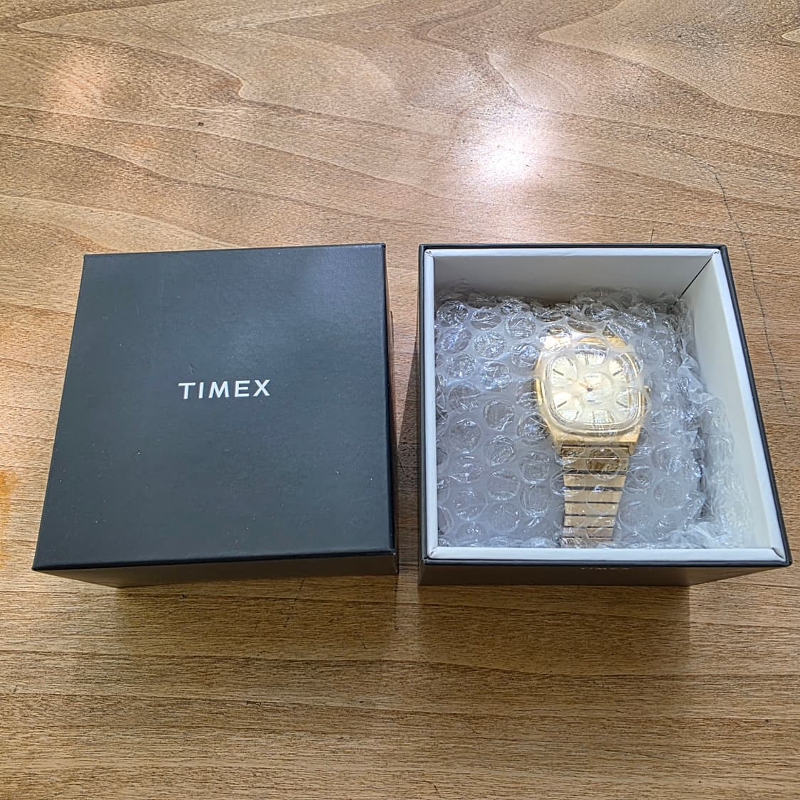 타이맥스 1983 E라인 리이슈 시계 골드 새제품 상품이미지3