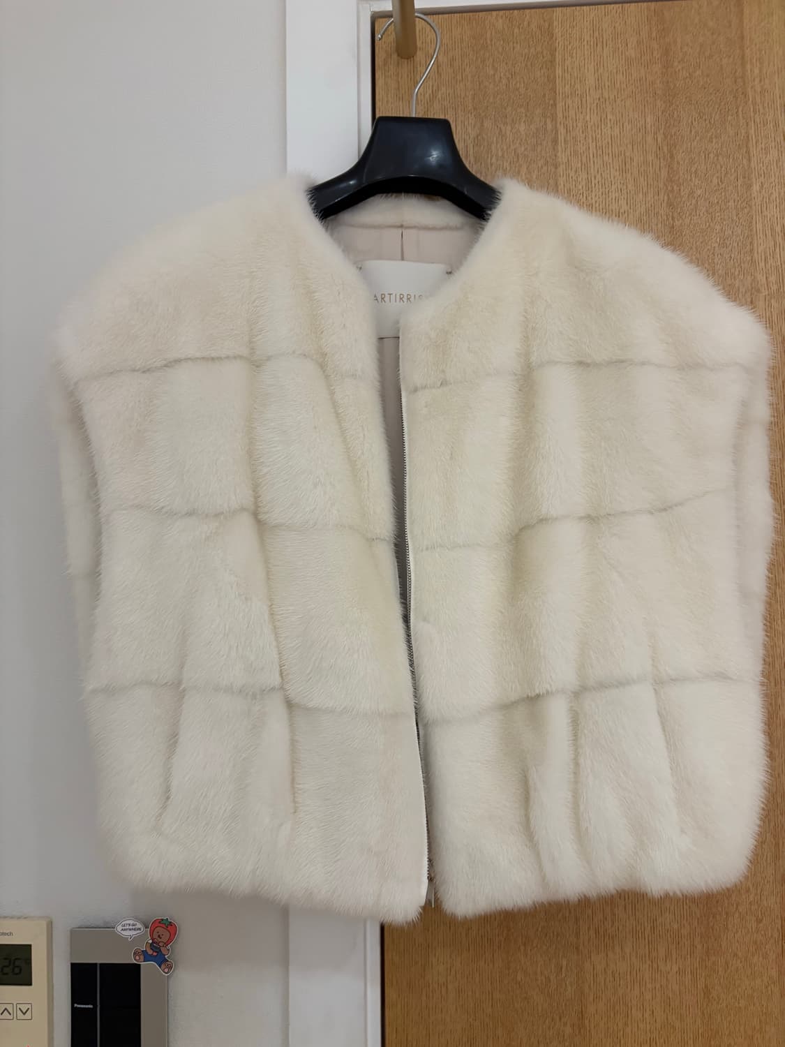 화이트 밍크 베스트  상품이미지1