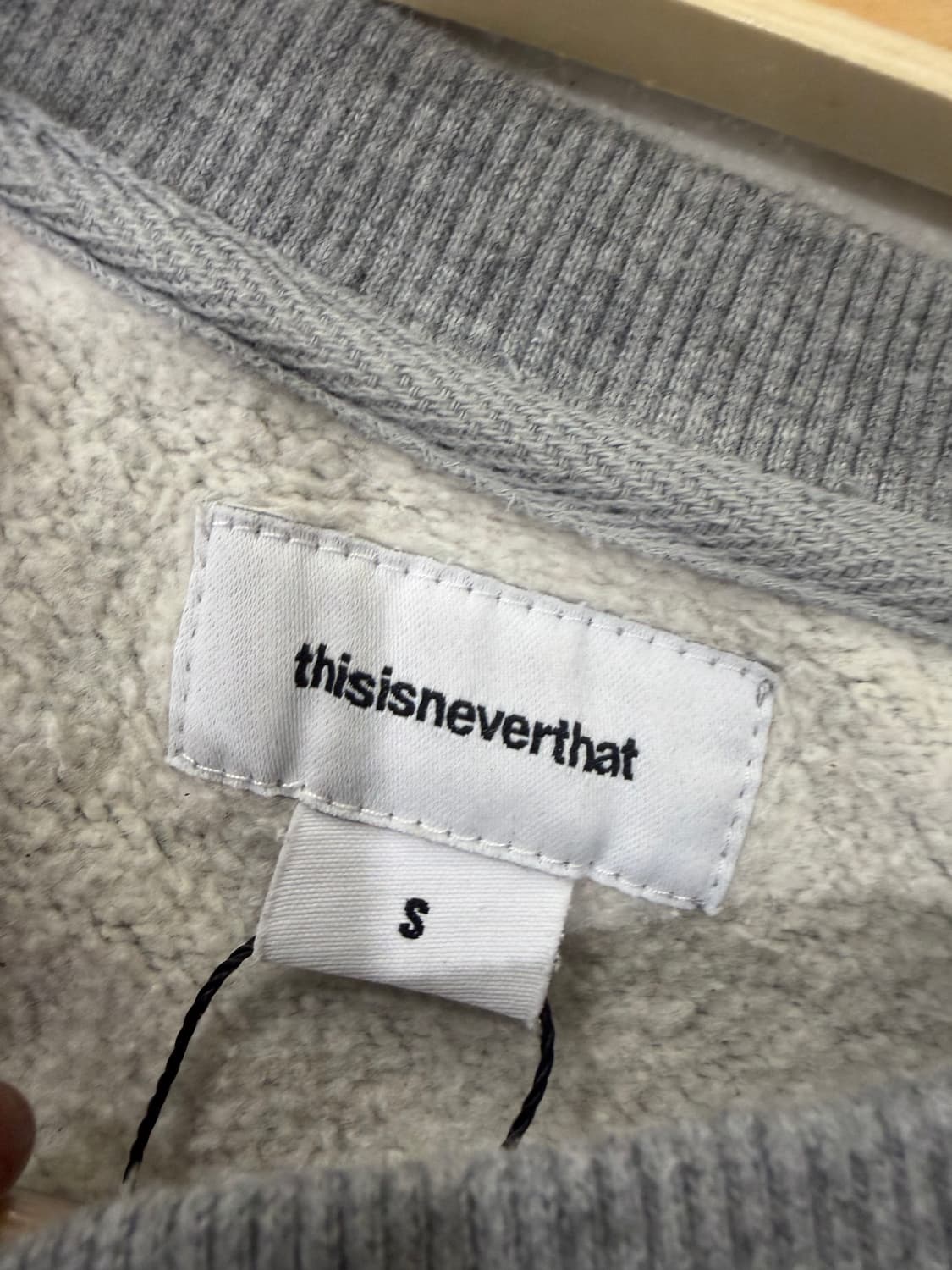 312. 디스이즈네버댓 맨투맨 상품이미지2