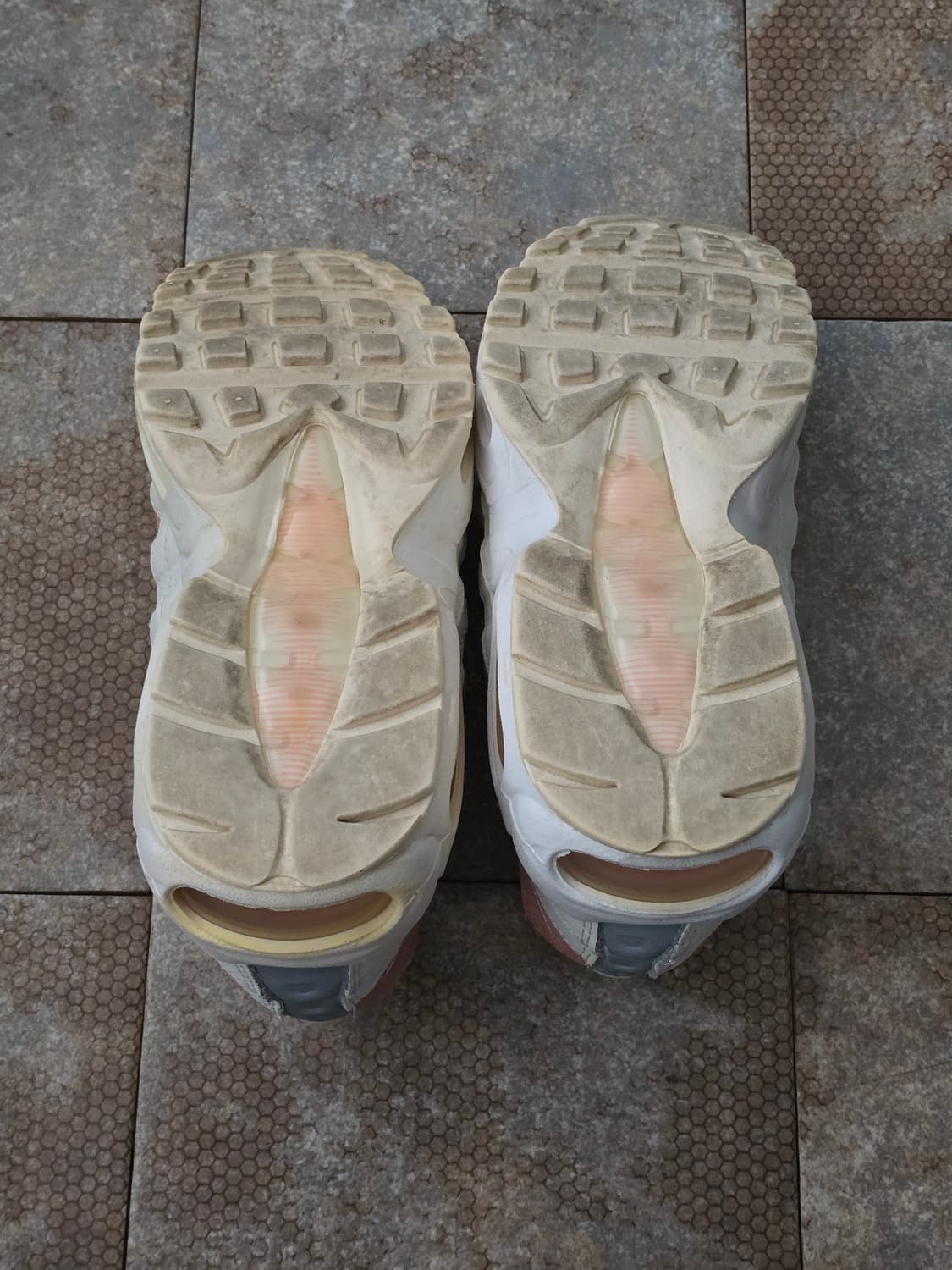 (250)나이키 에어맥스 95 블리치드 코랄  상품이미지10