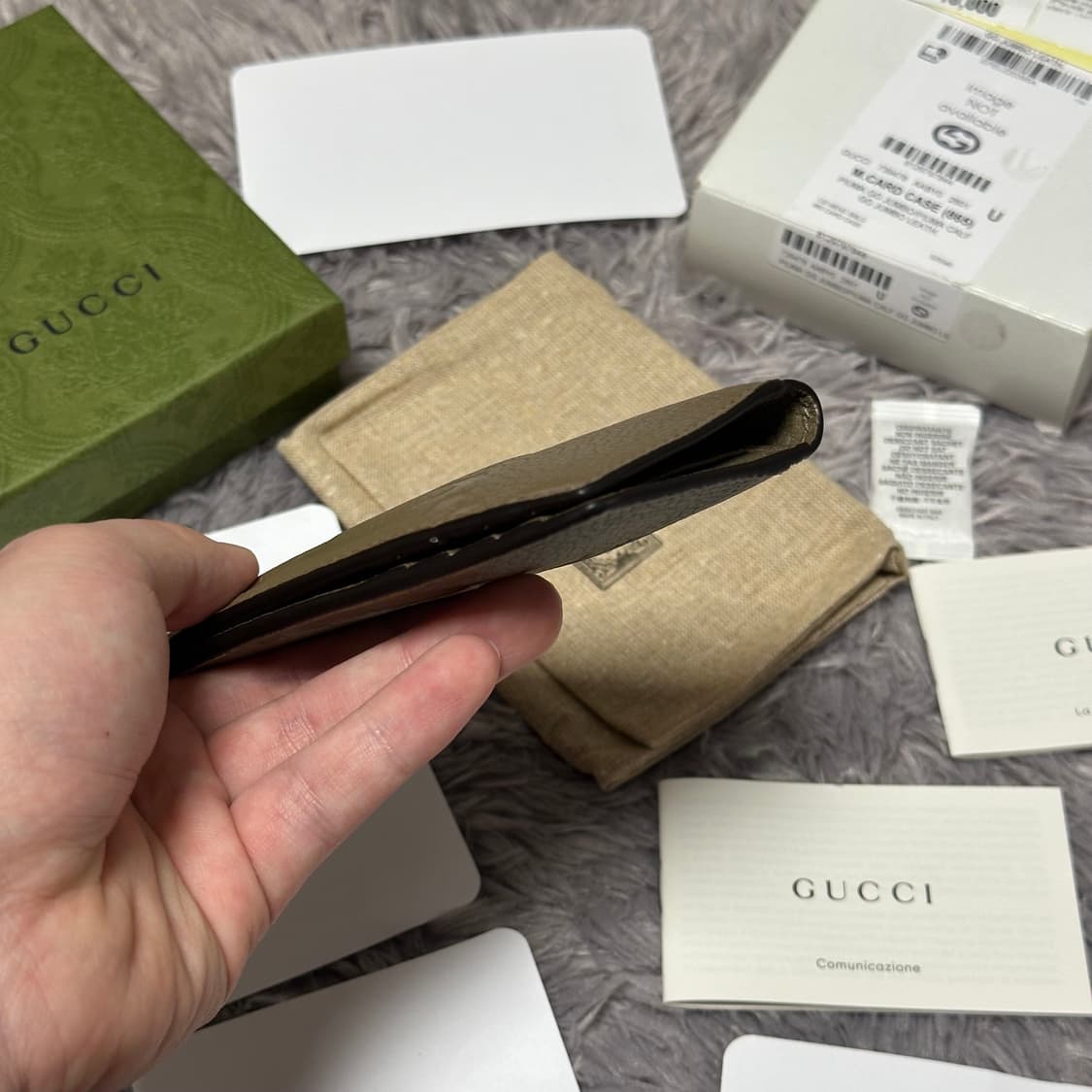 [미사용/새상품] 구찌 점보 GG 레더 오거나이저 카드지갑 베이지 상품이미지6