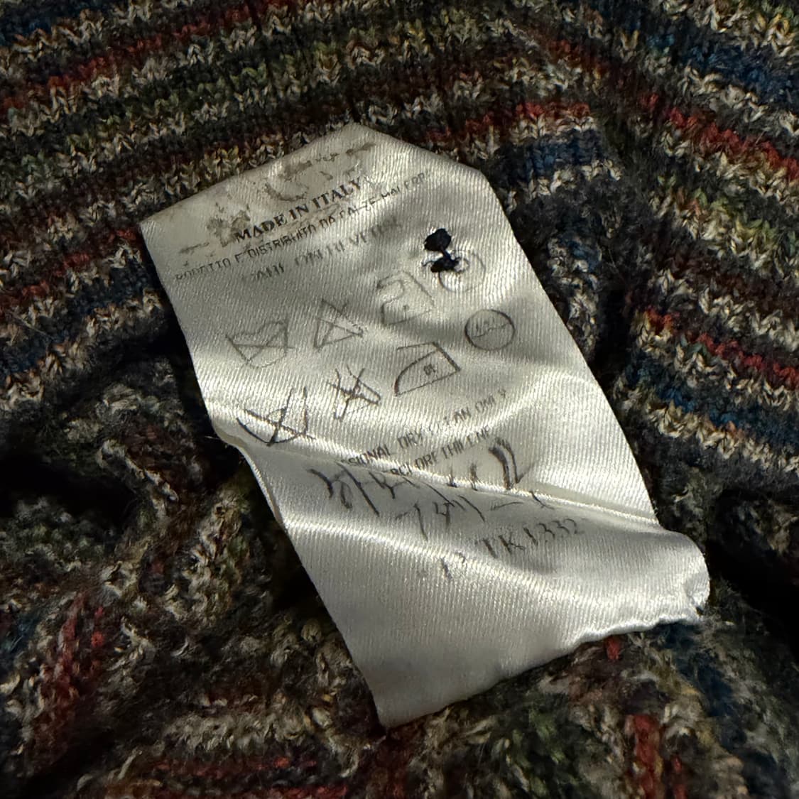 미쏘니 시그니처 카라 니트  상품이미지4