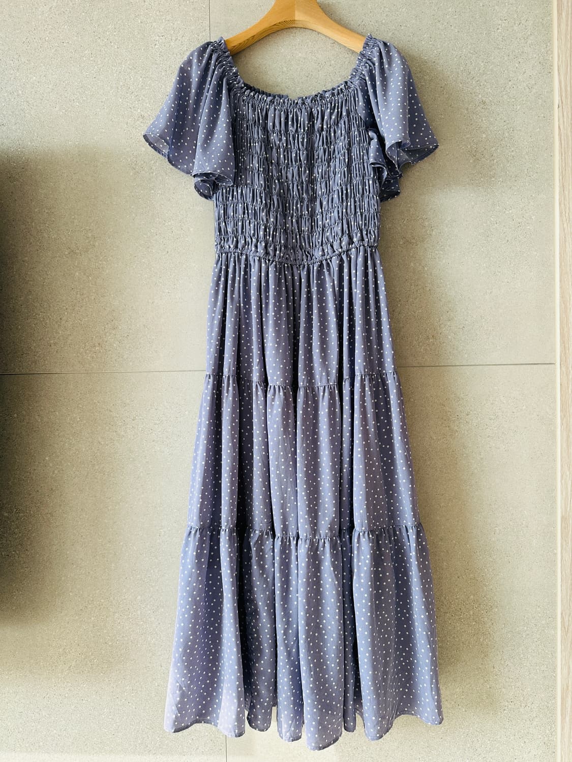 나이스클랍 등리본 오프숄더 연보라 땡땡이 롱 원피스 휴 상품이미지2