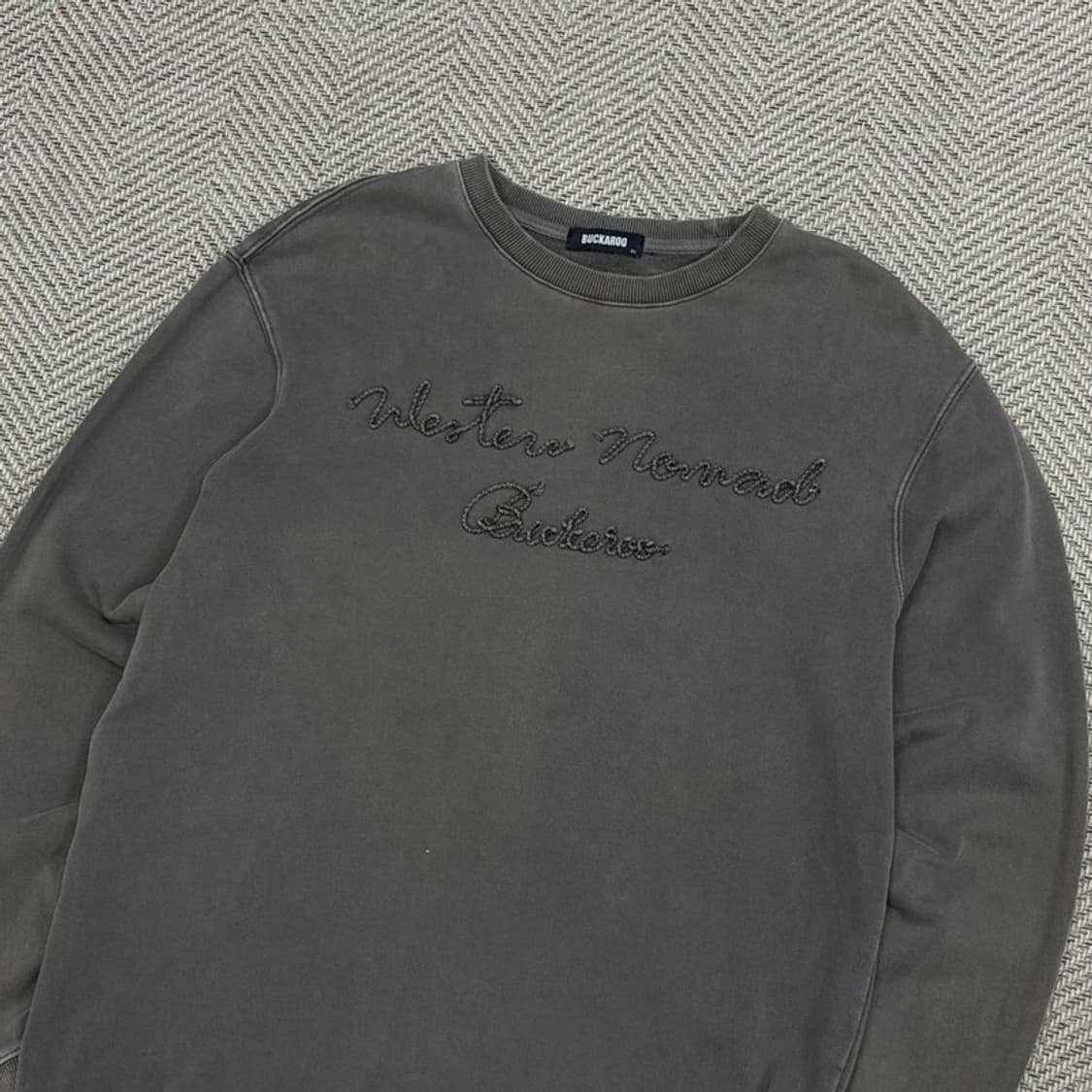 버커루 코우칭자수 맨투맨 v1137 상품이미지3