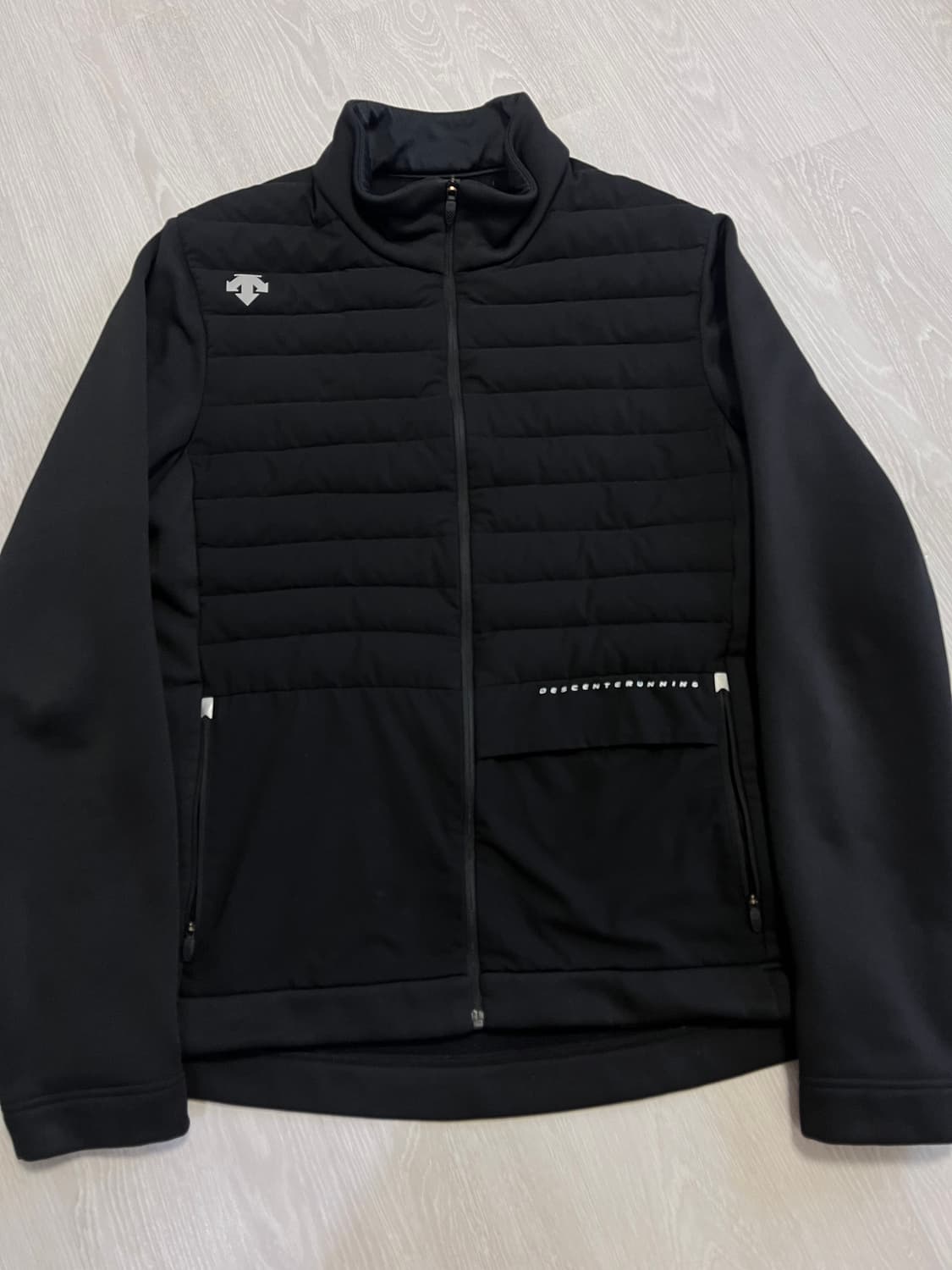 데상트 경량점퍼 100-105 상품이미지1