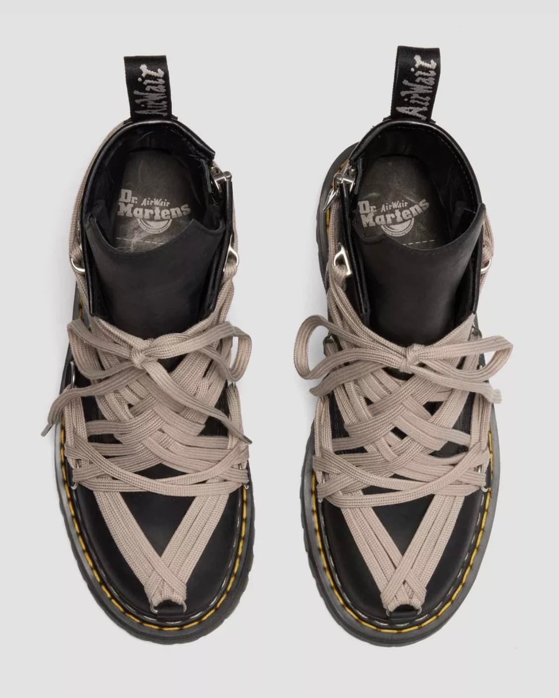 [255]릭오웬스 x 닥터마틴 25fw 1460 쿼드 솔 메가레이스 상품이미지3