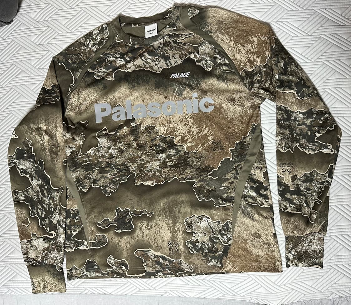 [L] Palace Trail Runner Long Sleeve 상품이미지2