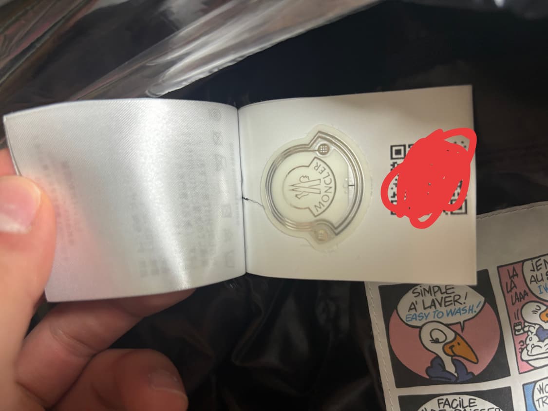 몽클레어패딩조끼 네이비 4사이즈 상품이미지5