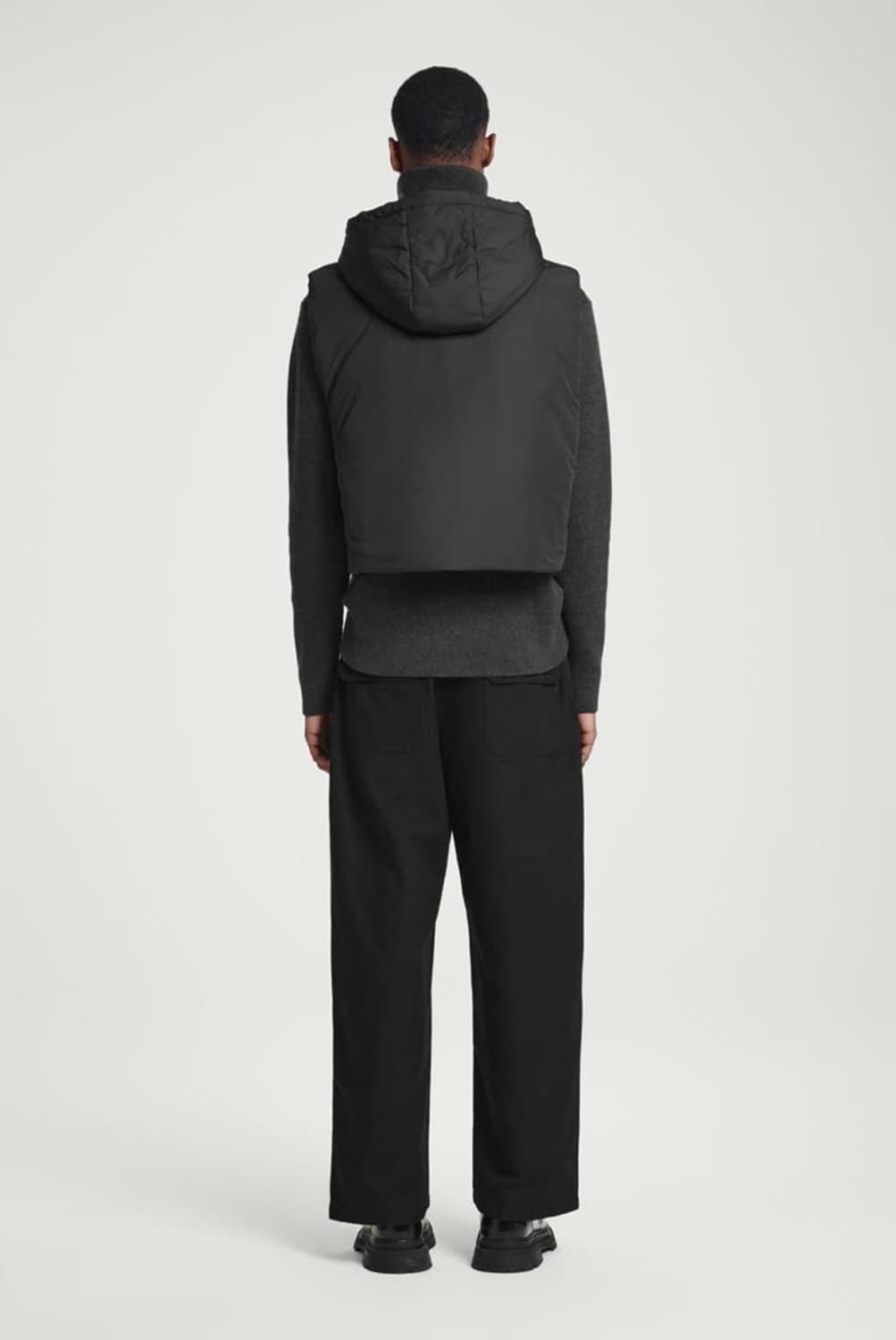 Cos 버클 사이드 패딩 후디드 질레 상품이미지3