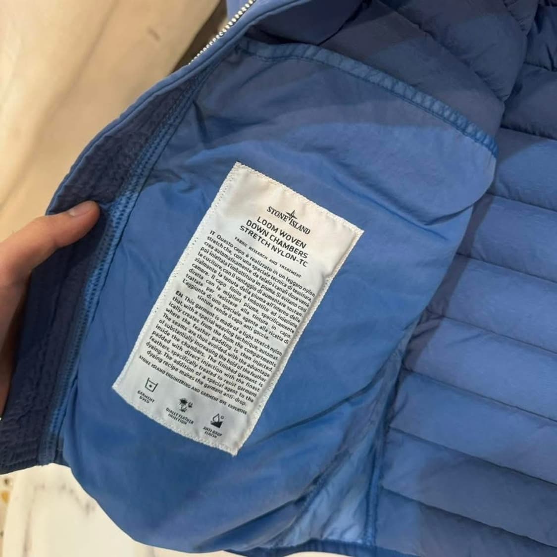 스톤아일랜드 룸우븐 나일론 TC 체임버스 경량패딩 L 상품이미지6