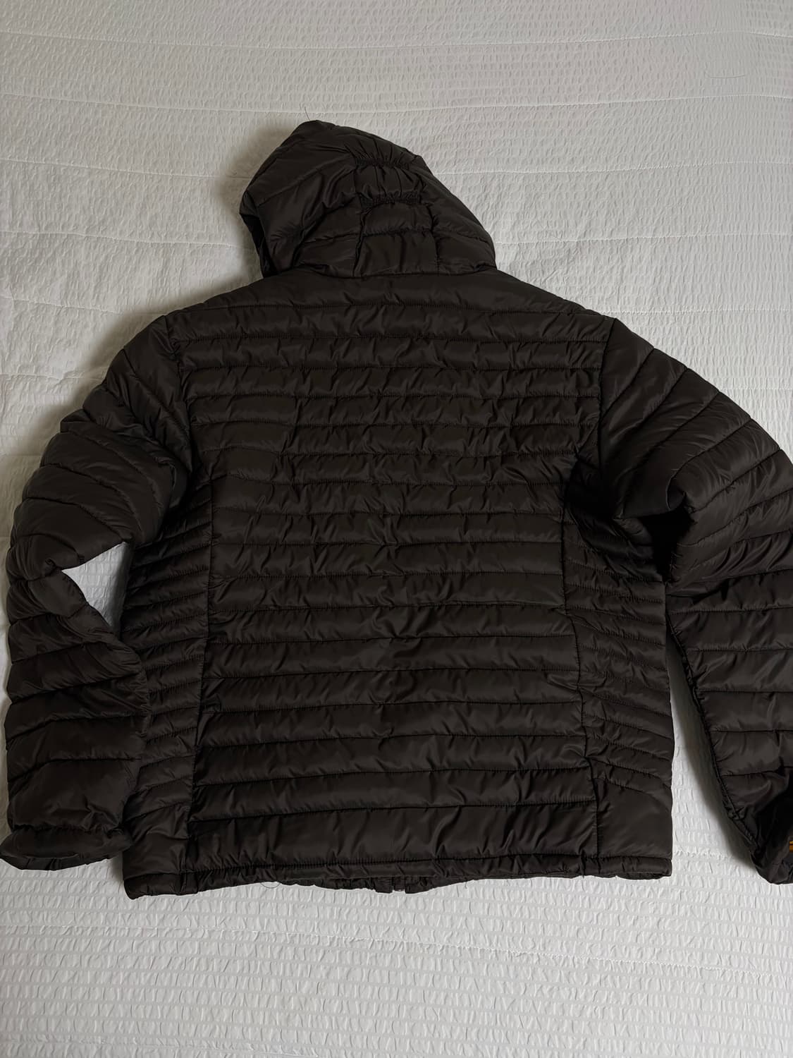 [L]르아르 에센셜 후디드 라이트 패딩 자켓 차콜 상품이미지3