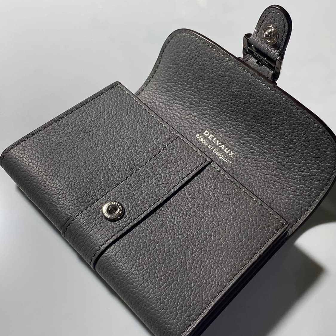 [정품] DELVAUX 델보 브리앙 컴팩트 카드지갑 상품이미지5