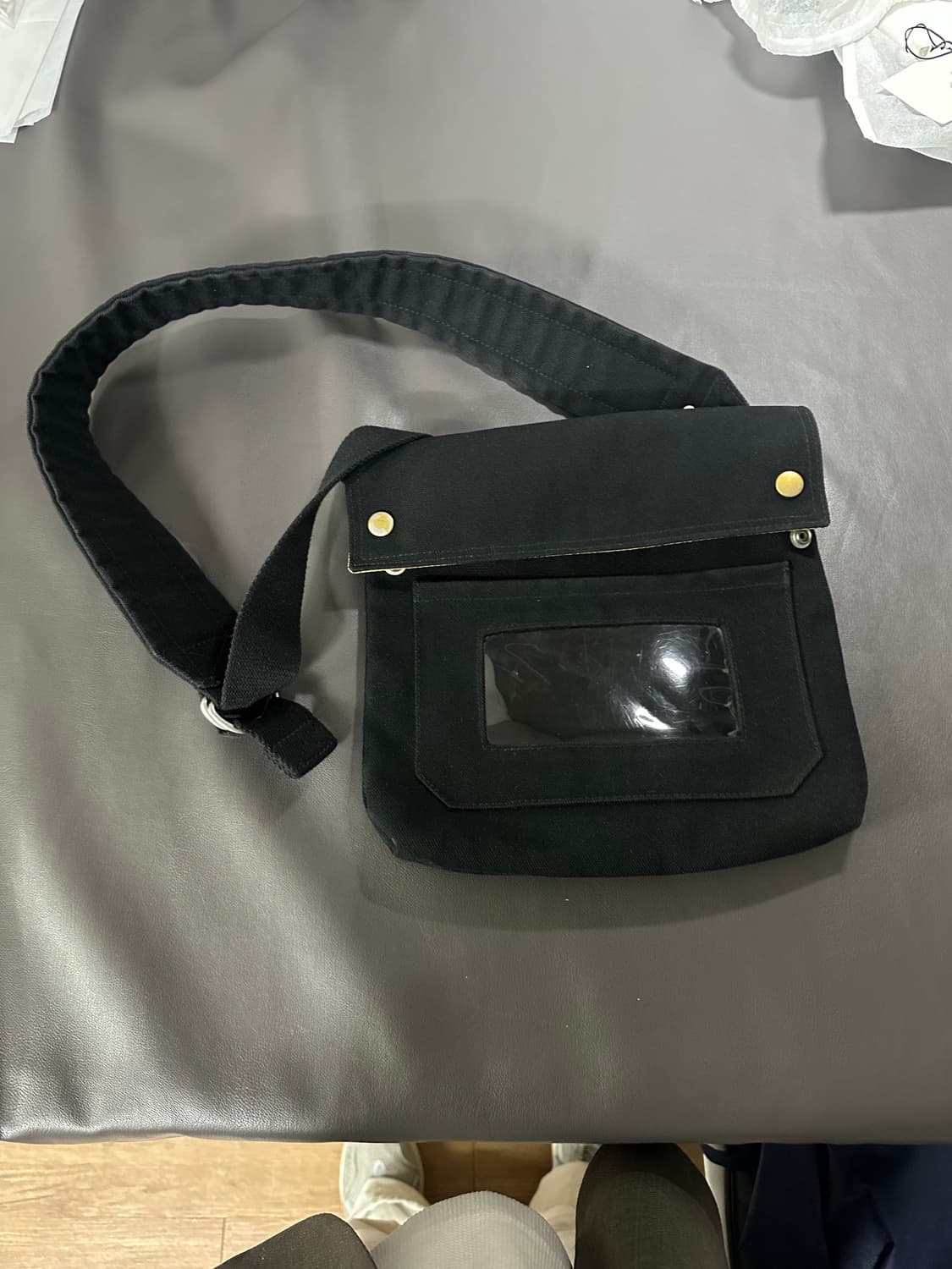 라프시몬스 이스트팩 크로스백 상주곶감 상품이미지1