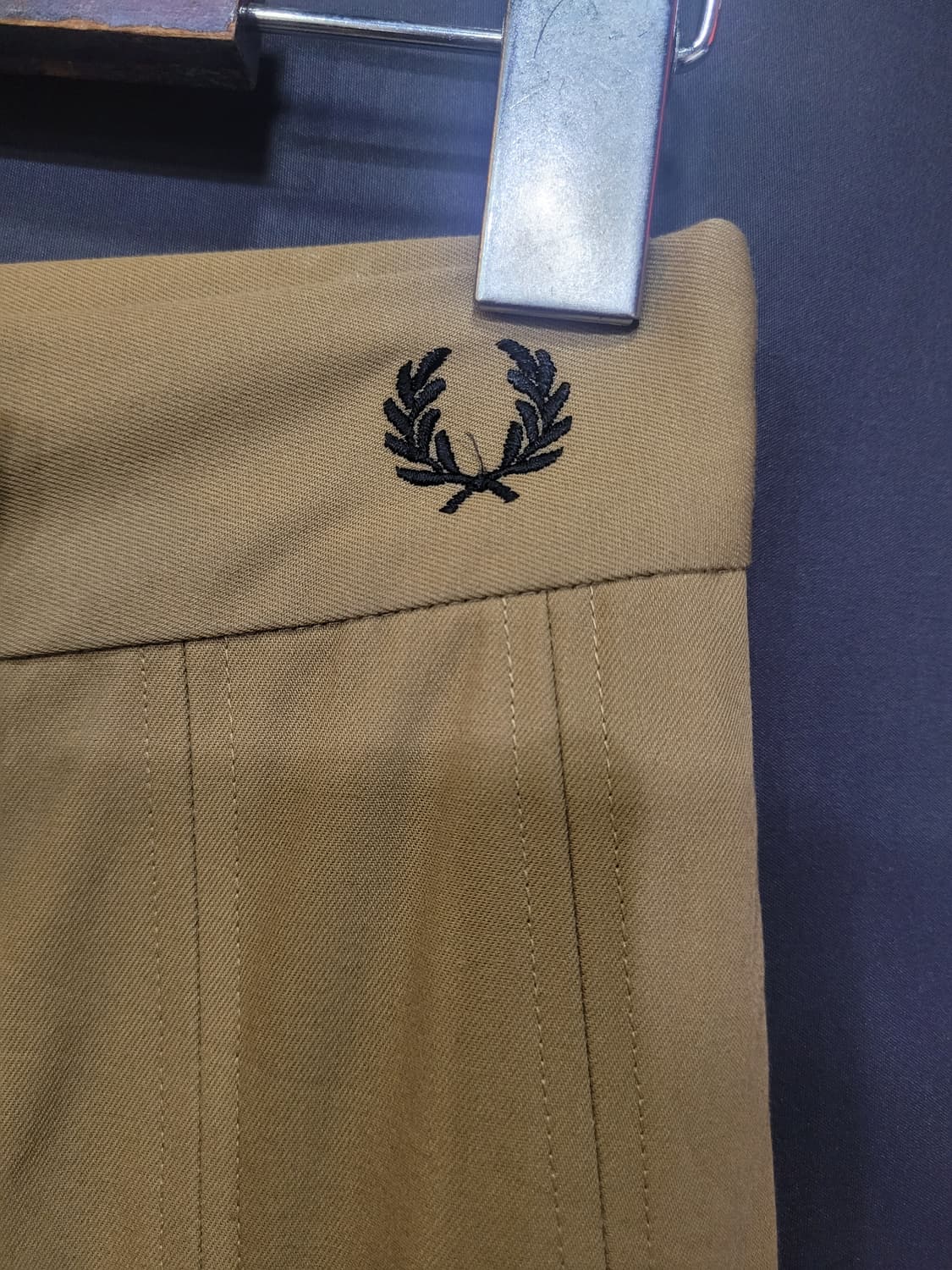 FRED PERRY 프레드페리 랩스커트형 와이드팬츠 상품이미지2