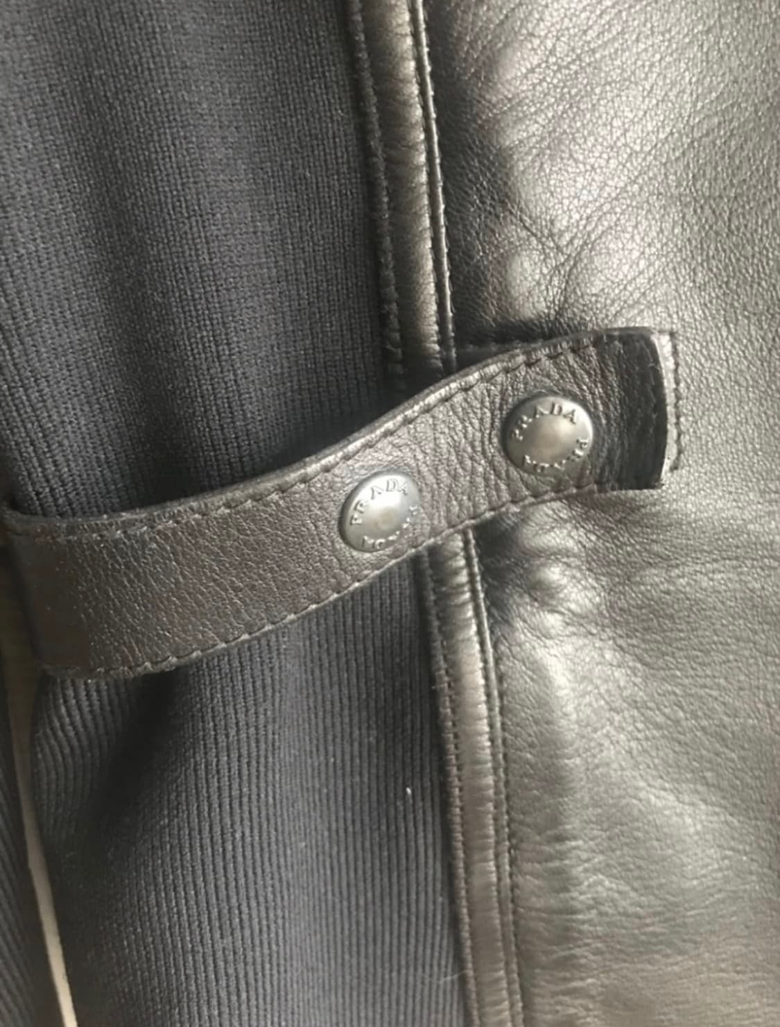 급처)프라다 스포츠 레더 자켓 52/XL 상품이미지4