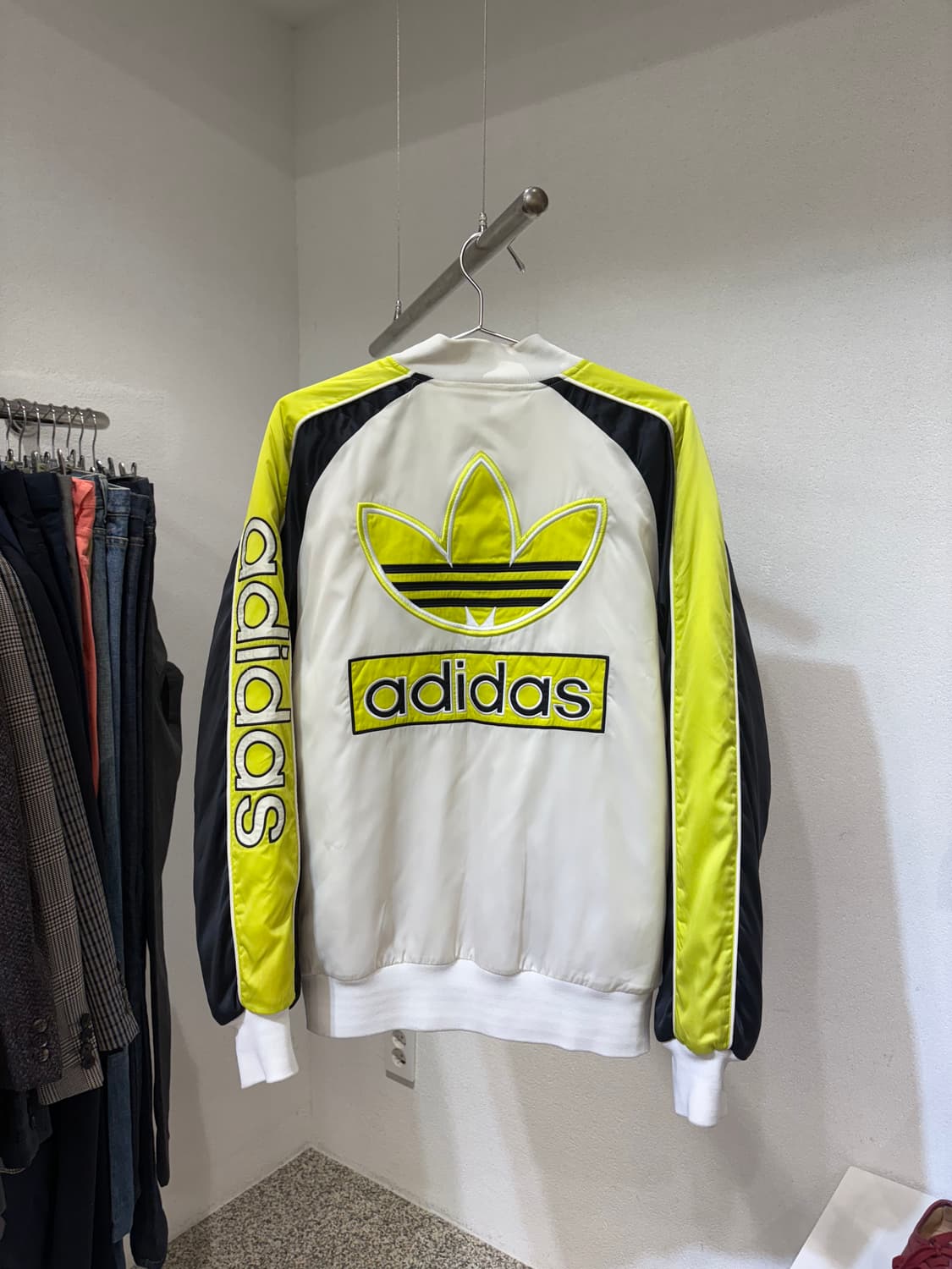 아디다스 바시티 스타디움 자켓 상품이미지6