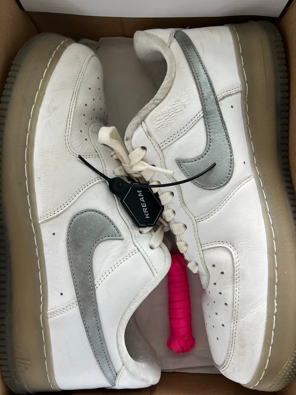 나이키 에어포스 프리미엄 메탈릭 실버 290 상품이미지1